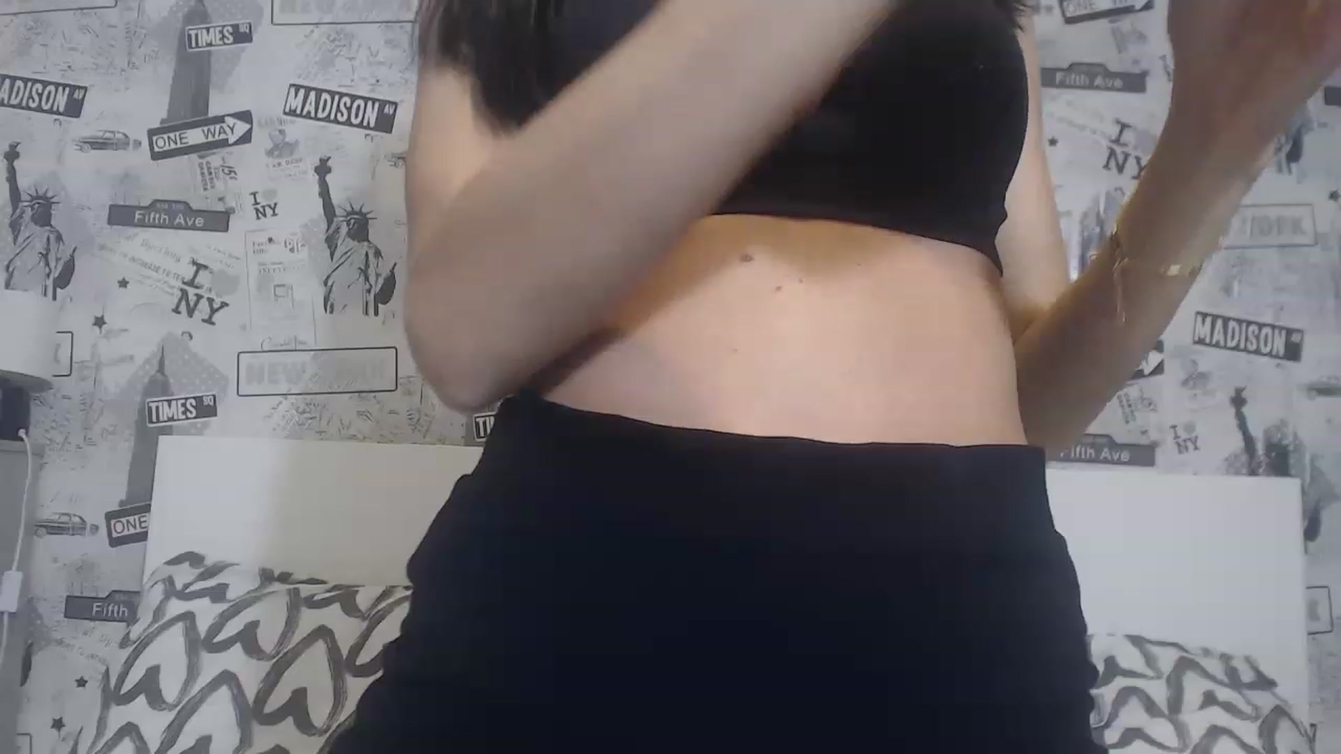 Gallery image thumbnail from SexyBritneyyy's myfreecams stream on, 04/20/2023, 12:55 image 9 of 20