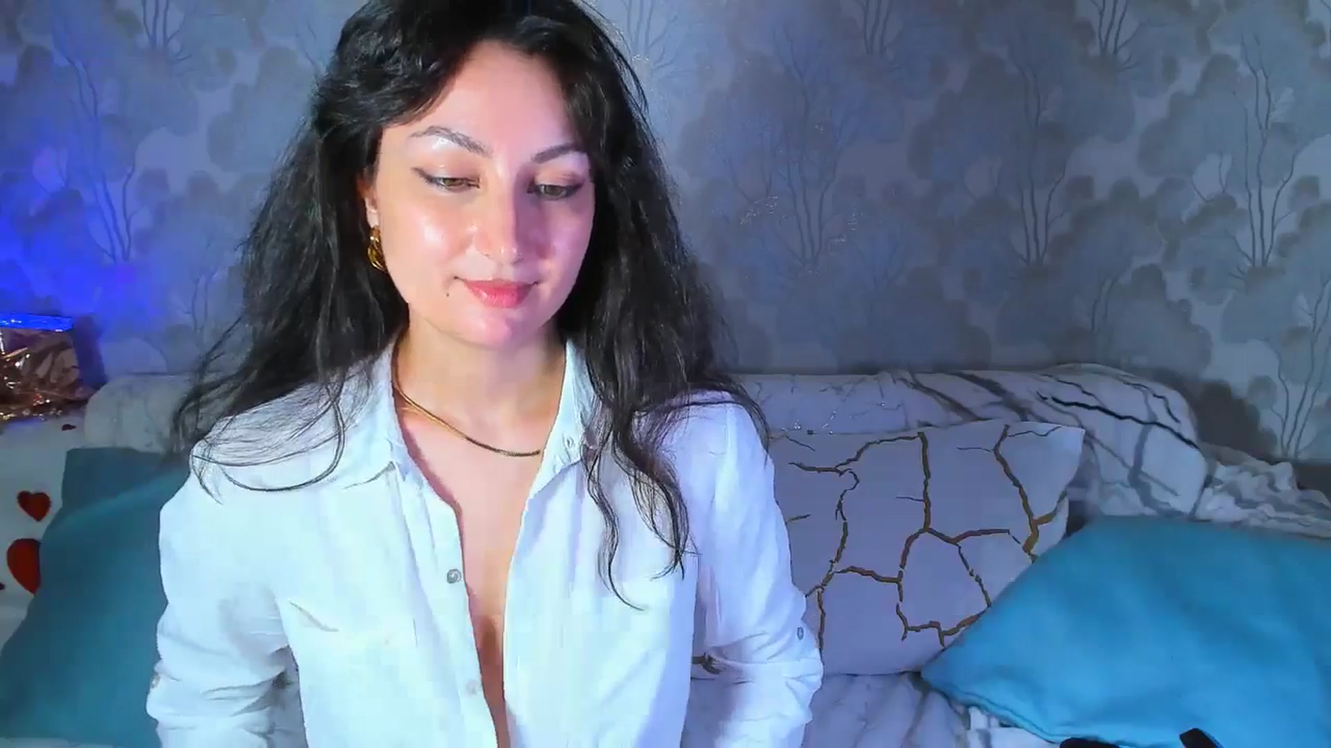 Gallery image thumbnail from SexyDoll666's myfreecams stream on, 06/15/2025, 14:56 image 18 of 20