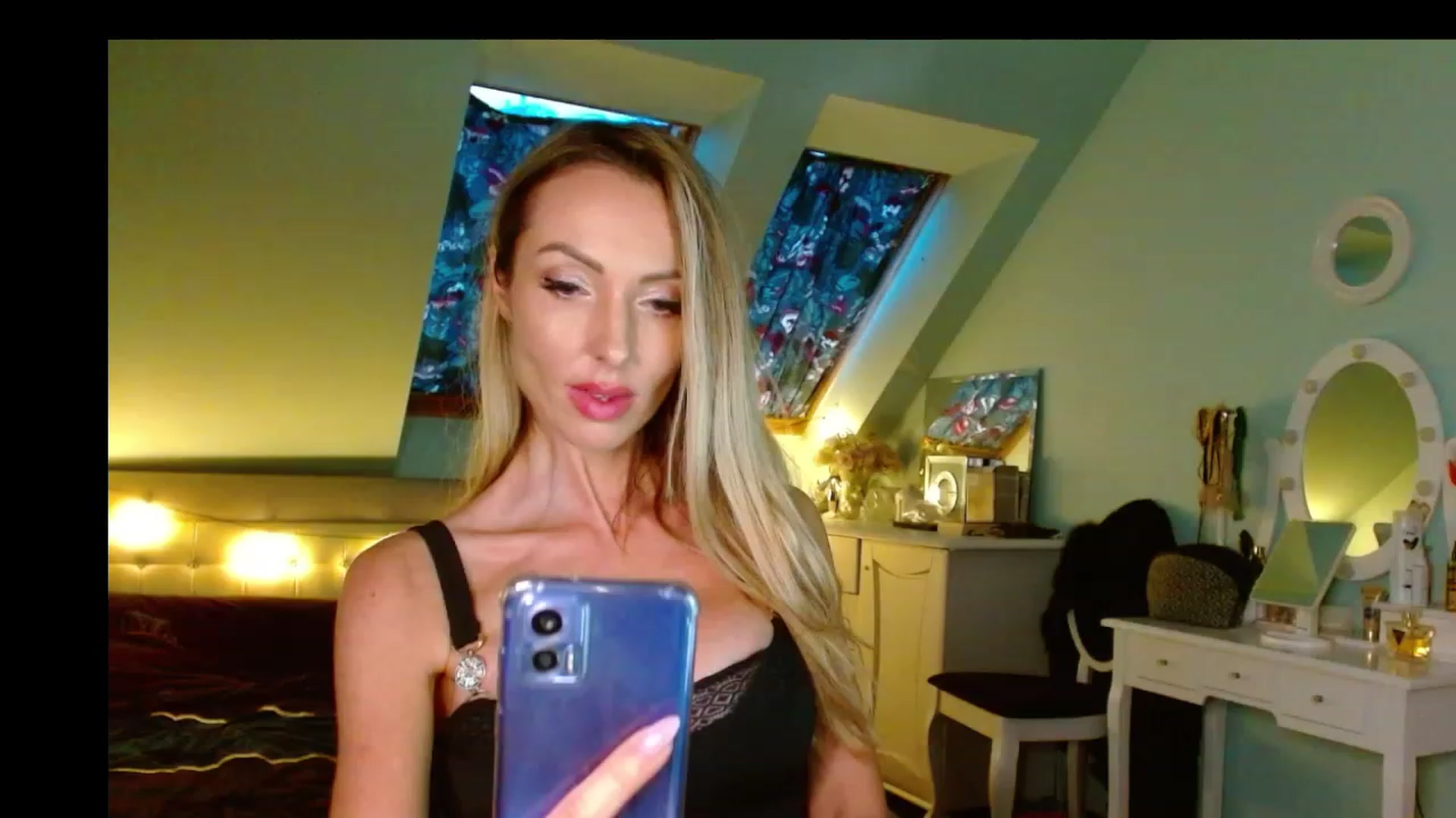 Gallery image thumbnail from SexyEmila's myfreecams stream on, 01/22/2024, 15:11 image 18 of 20