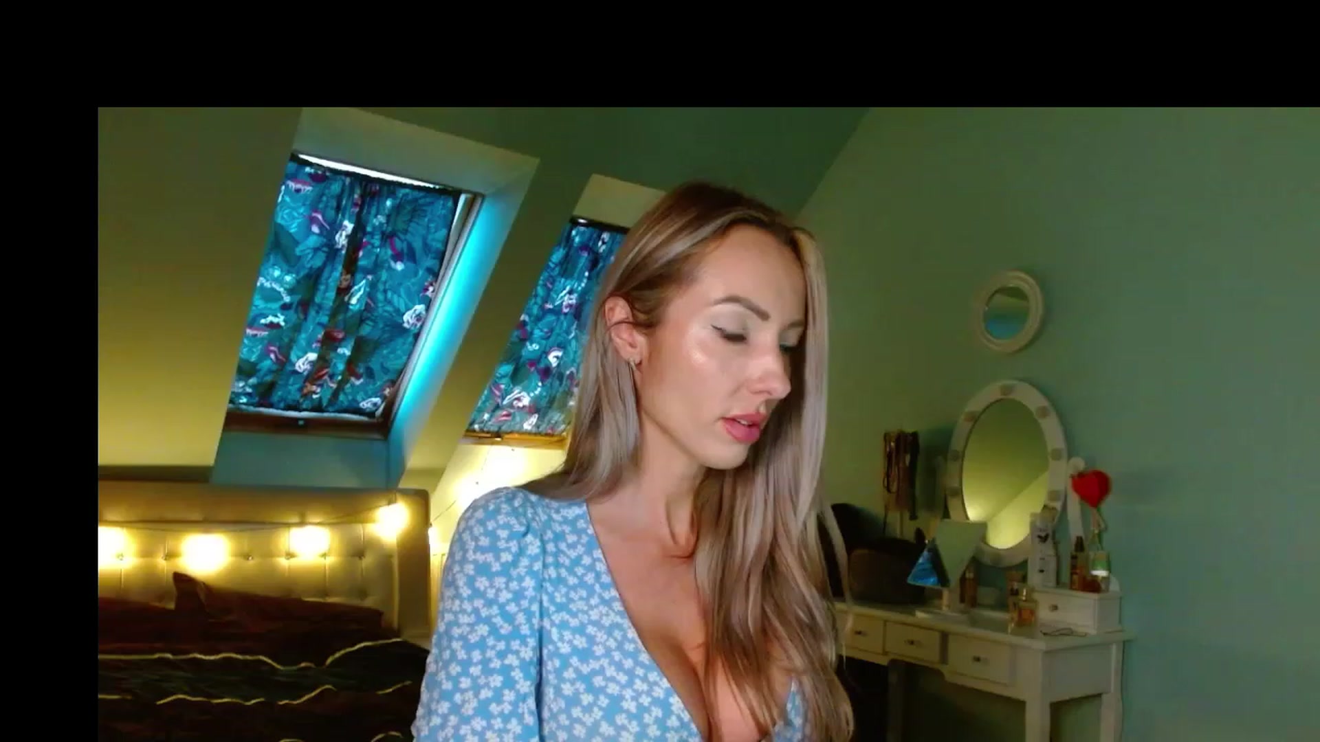 Gallery image thumbnail from SexyEmila's myfreecams stream on, 01/25/2024, 15:14 image 17 of 20