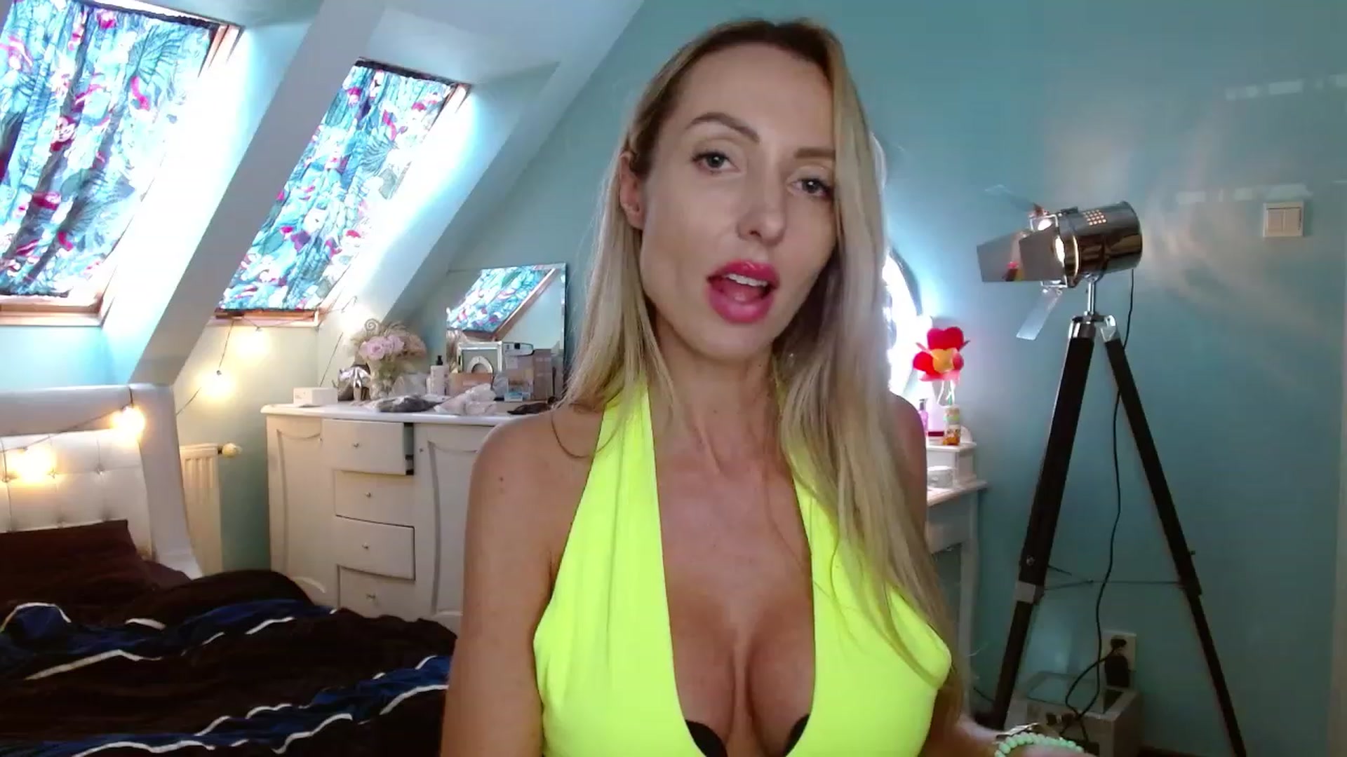 Gallery image thumbnail from SexyEmila's myfreecams stream on, 02/29/2024, 13:42 image 20 of 20