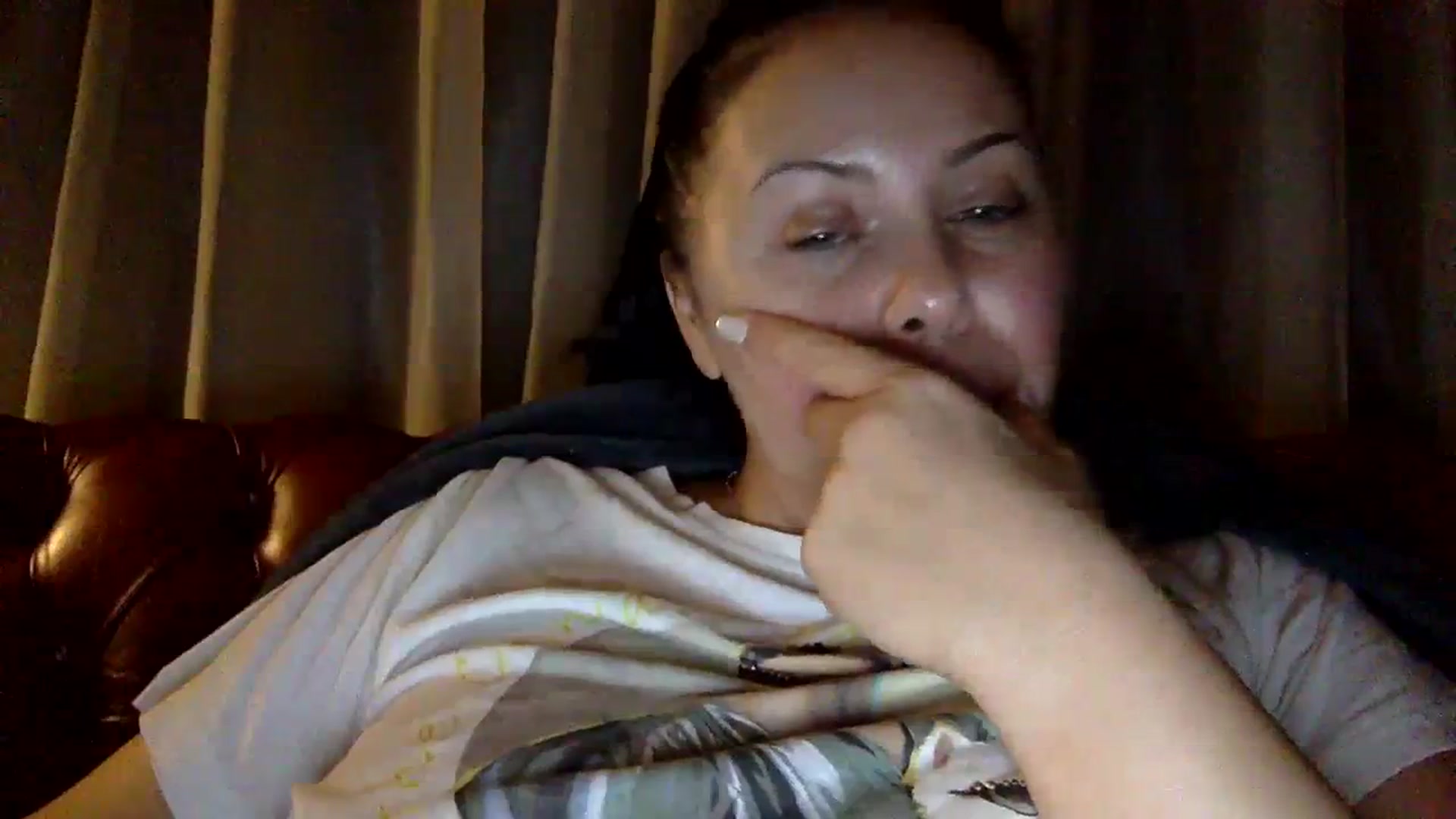 Gallery image thumbnail from SexyFallon's myfreecams stream on, 11/20/2023, 19:43 image 17 of 20