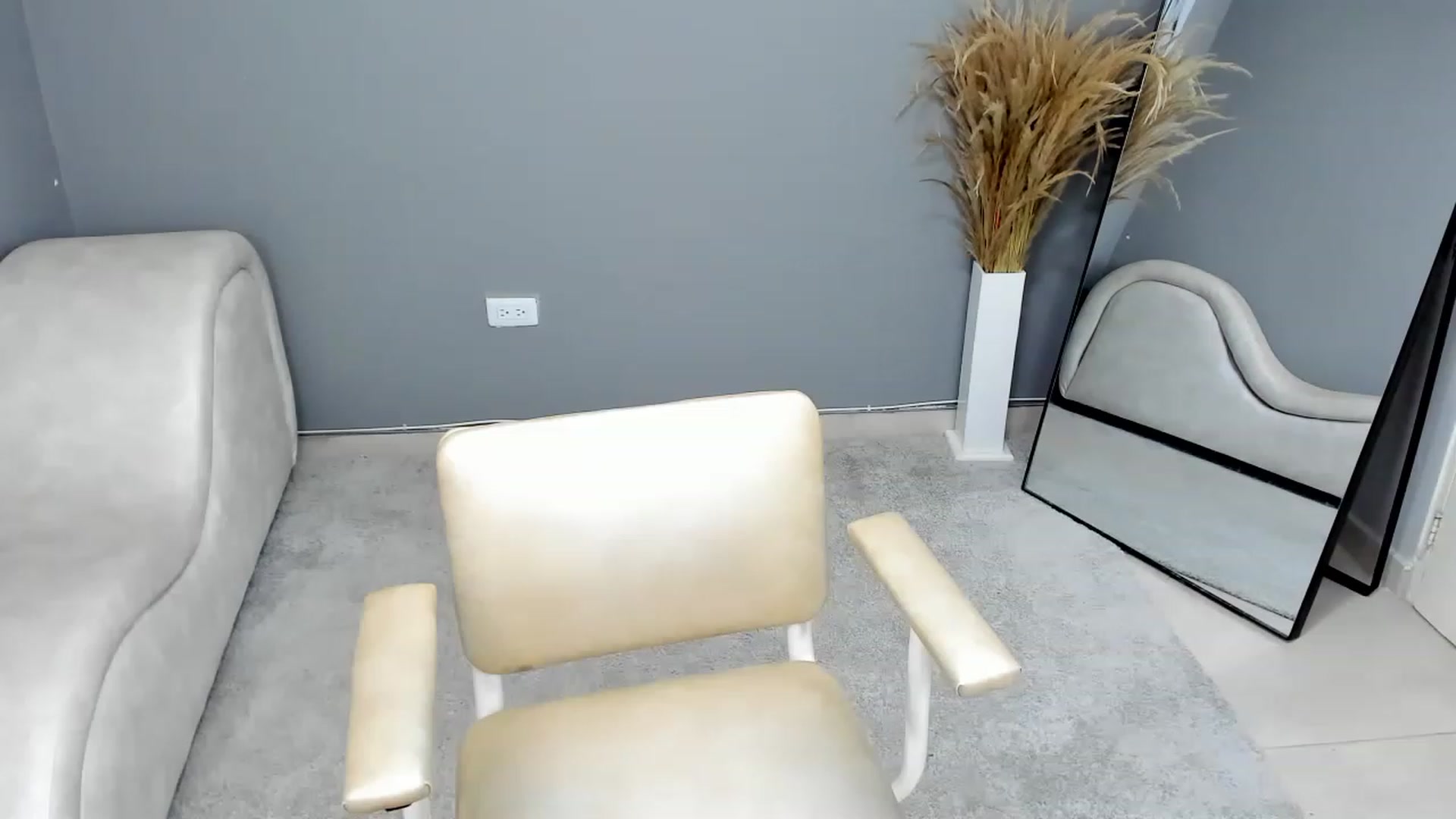 Gallery image thumbnail from SexyGirll_'s myfreecams stream on, 02/13/2023, 02:03 image 1 of 20