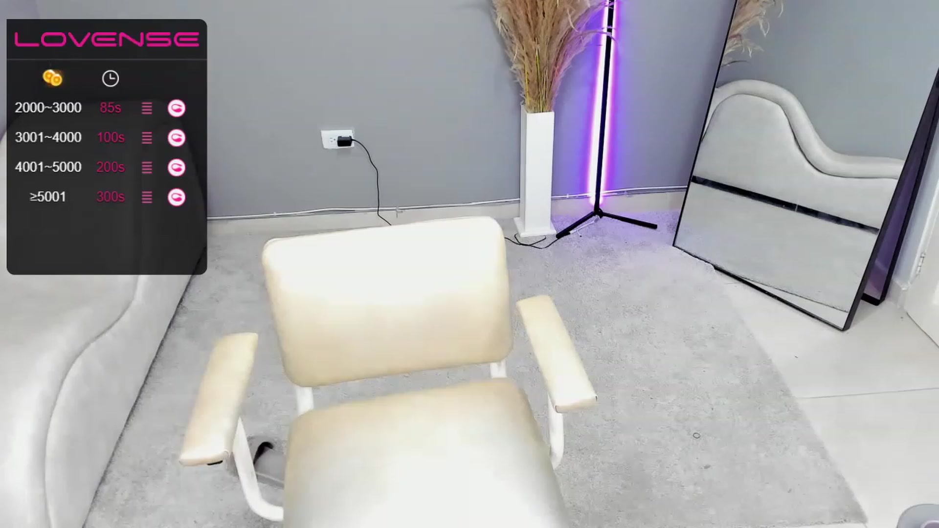 Gallery image thumbnail from SexyGirll_'s myfreecams stream on, 04/02/2023, 02:36 image 4 of 20