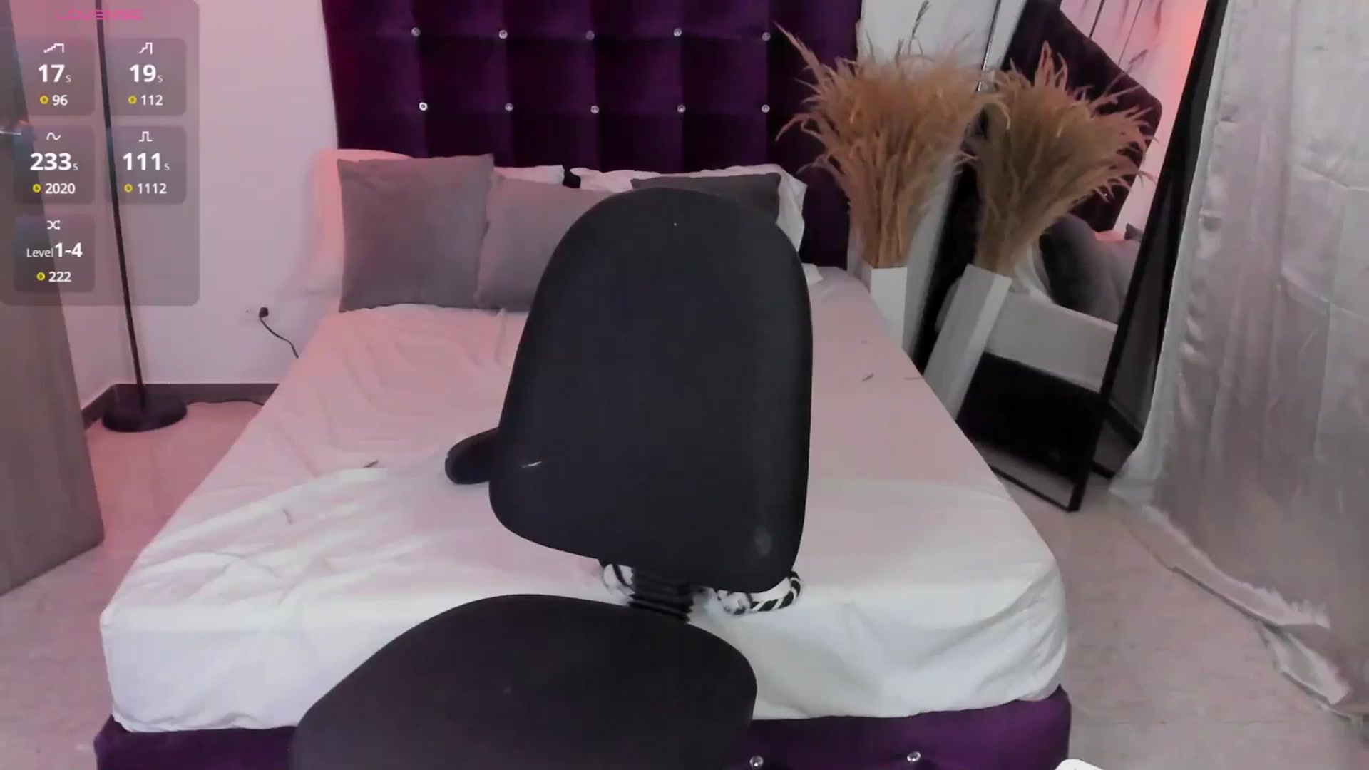 Gallery image thumbnail from SexyGirll_'s myfreecams stream on, 06/01/2025, 24:42 image 20 of 20