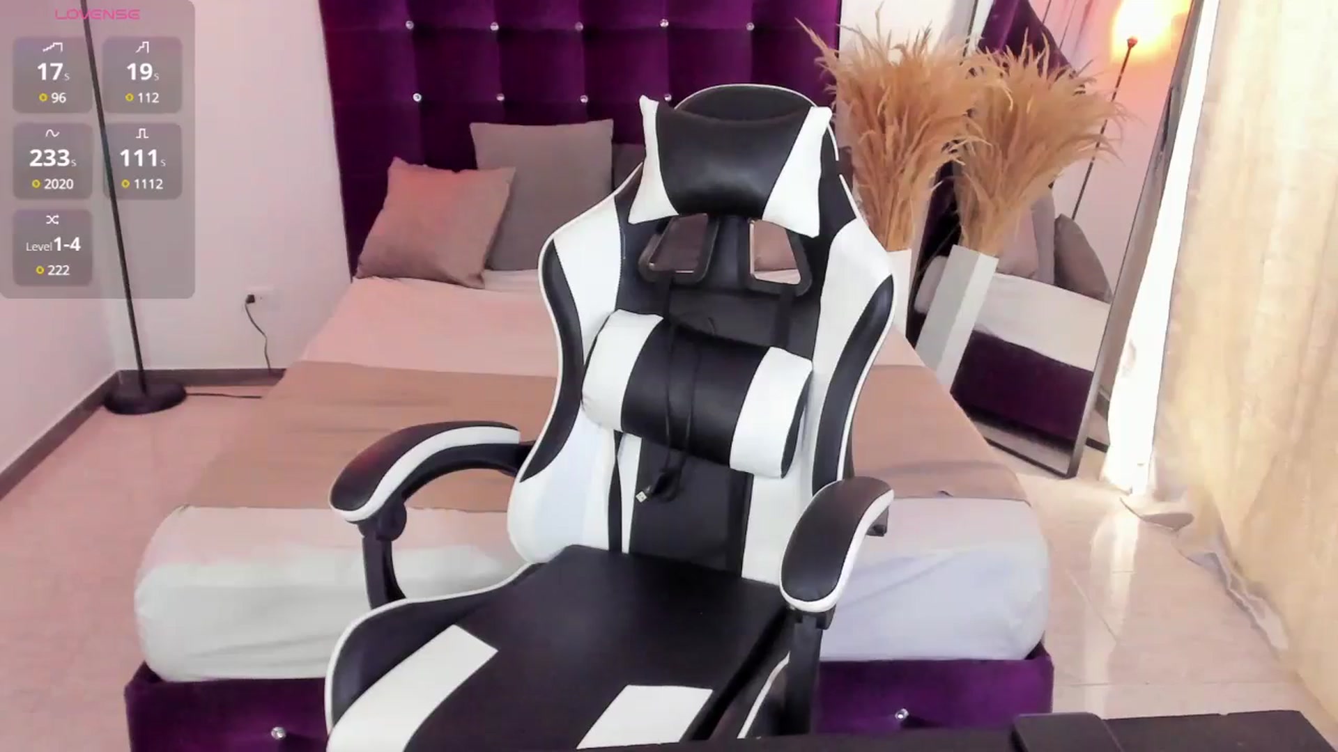 Gallery image thumbnail from SexyGirll_'s myfreecams stream on, 06/09/2025, 15:23 image 19 of 20