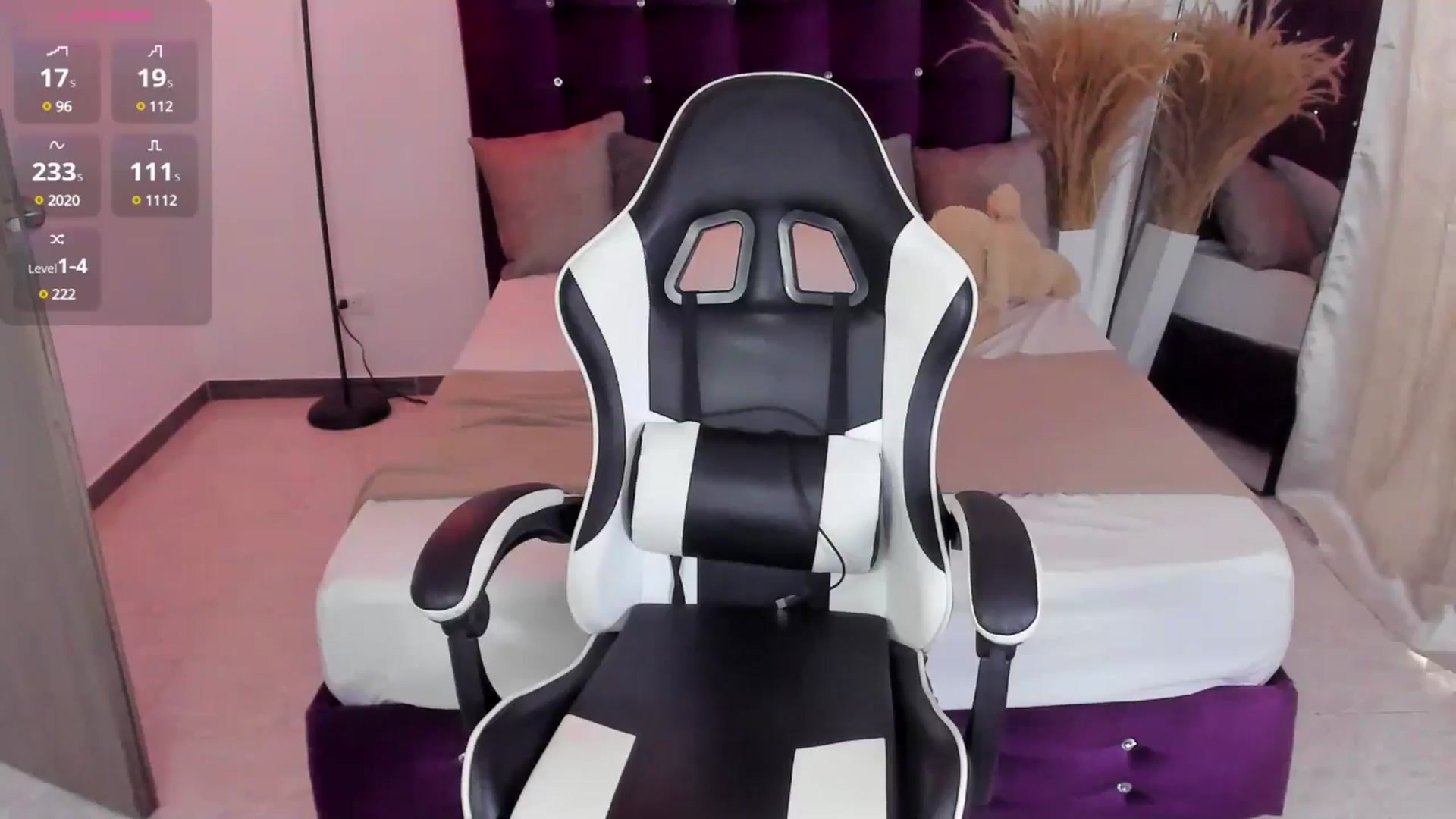 Gallery image thumbnail from SexyGirll_'s myfreecams stream on, 06/29/2025, 23:36 image 8 of 20