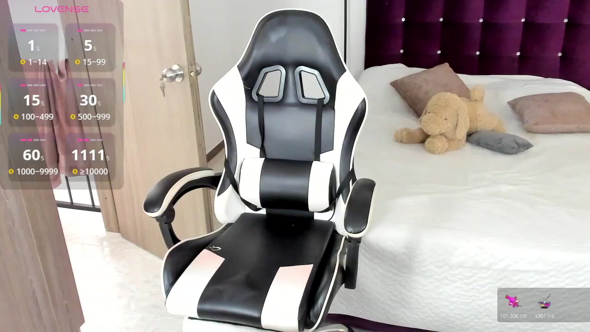 Gallery image thumbnail from SexyGirll_'s myfreecams stream on, 11/17/2025, 19:33 image 11 of 20