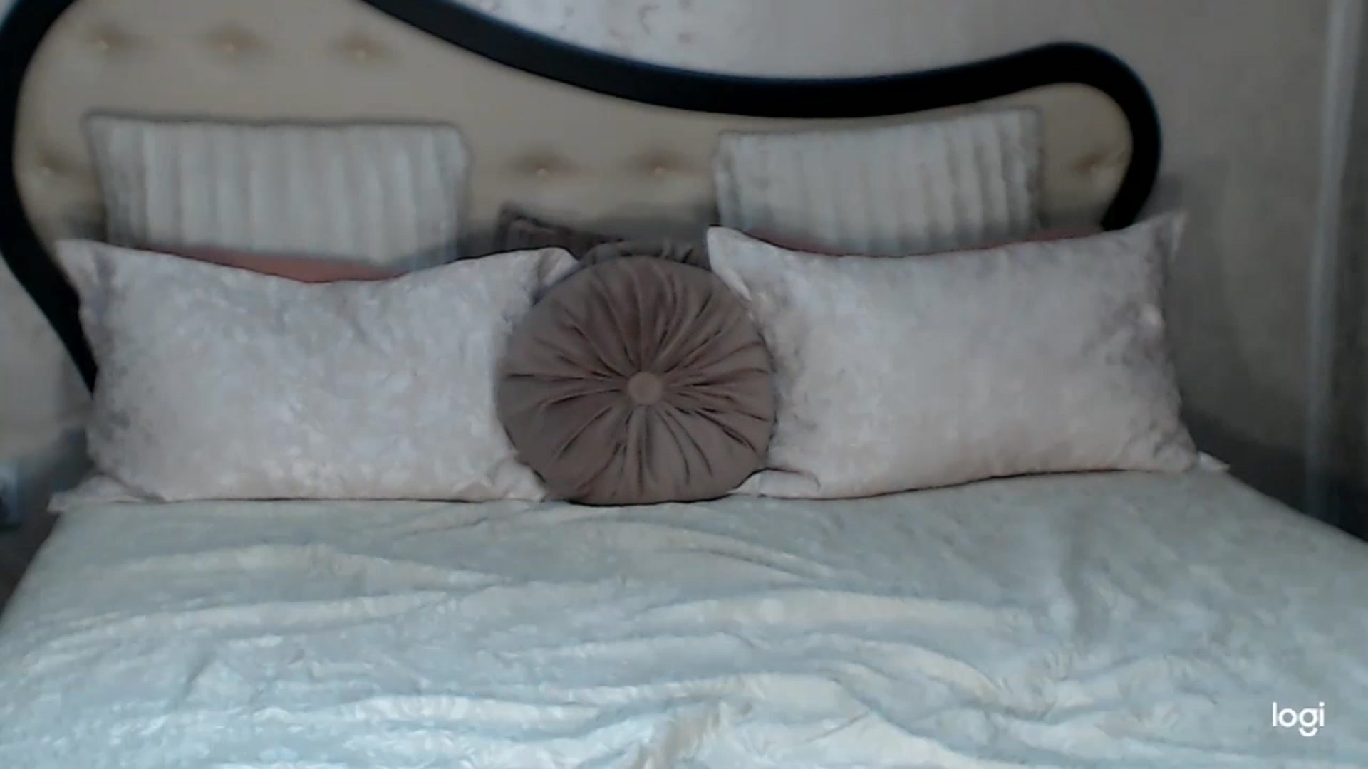Gallery image thumbnail from SexyIceCreeam's myfreecams stream on, 02/09/2023, 04:30 image 7 of 20
