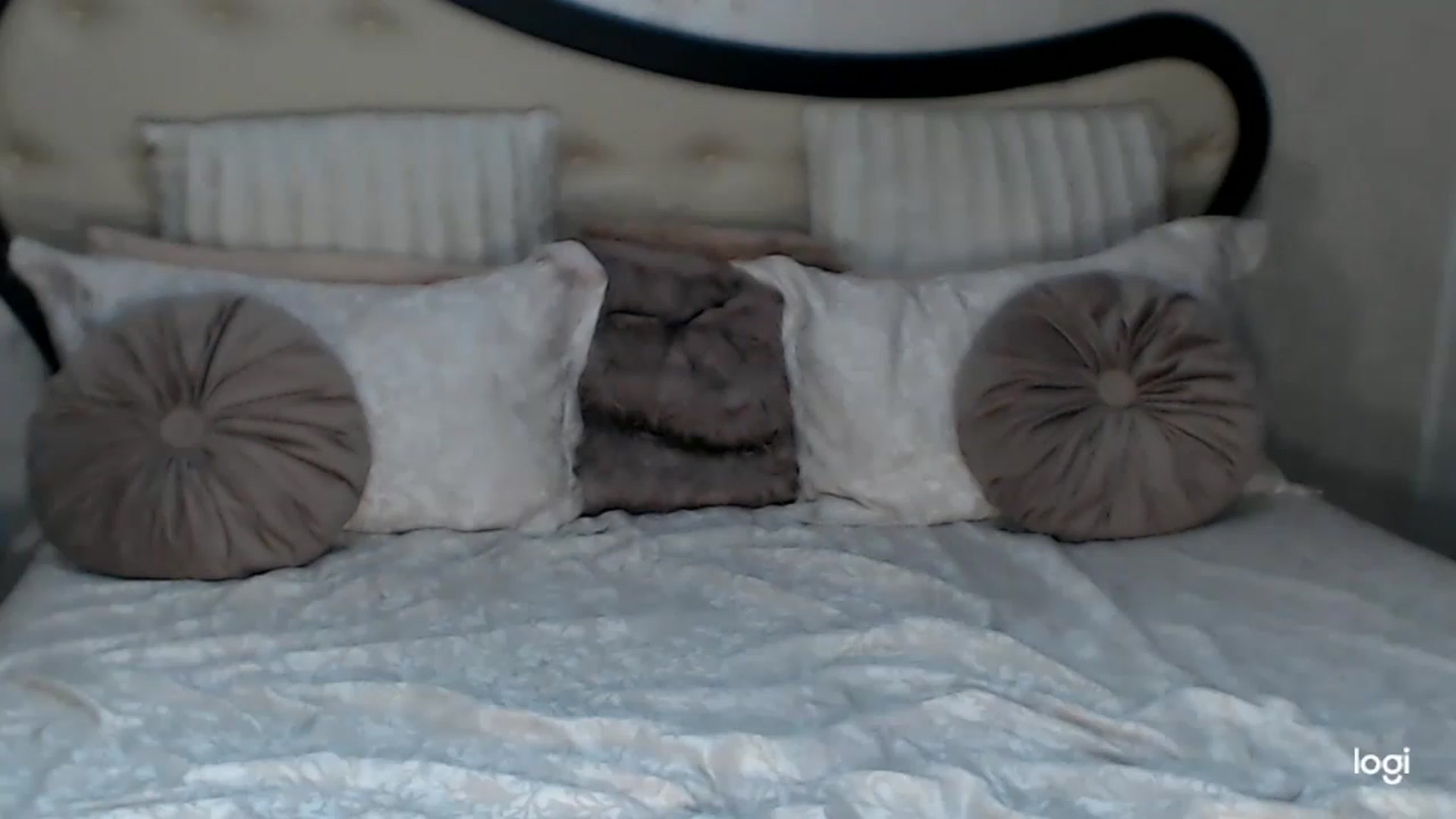 Gallery image thumbnail from SexyIceCreeam's myfreecams stream on, 02/16/2023, 07:01 image 1 of 20