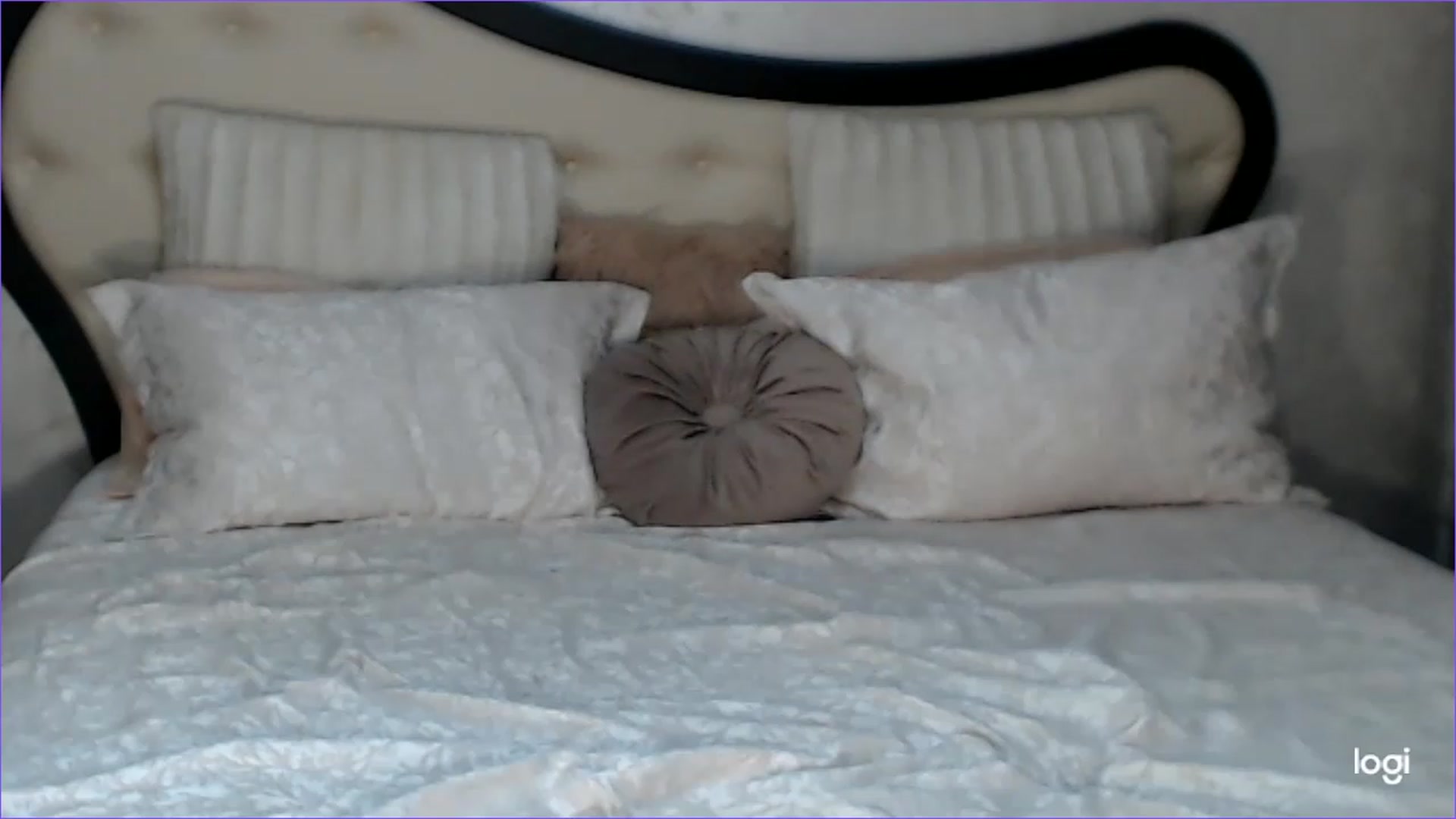 Gallery image thumbnail from SexyIceCreeam's myfreecams stream on, 05/20/2023, 05:10 image 9 of 20