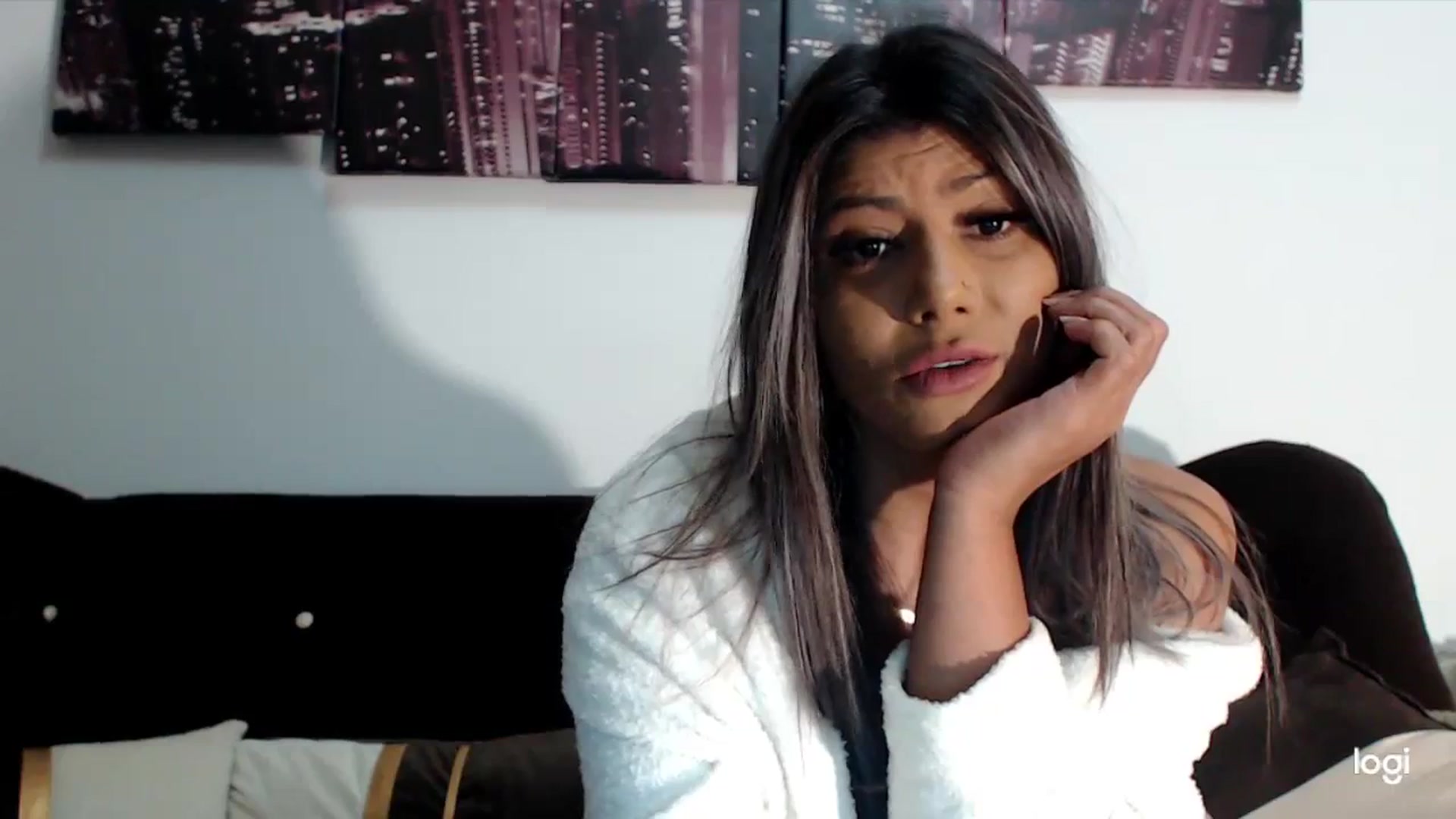 Gallery image thumbnail from SexyIceCreeam's myfreecams stream on, 01/30/2024, 24:26 image 18 of 20