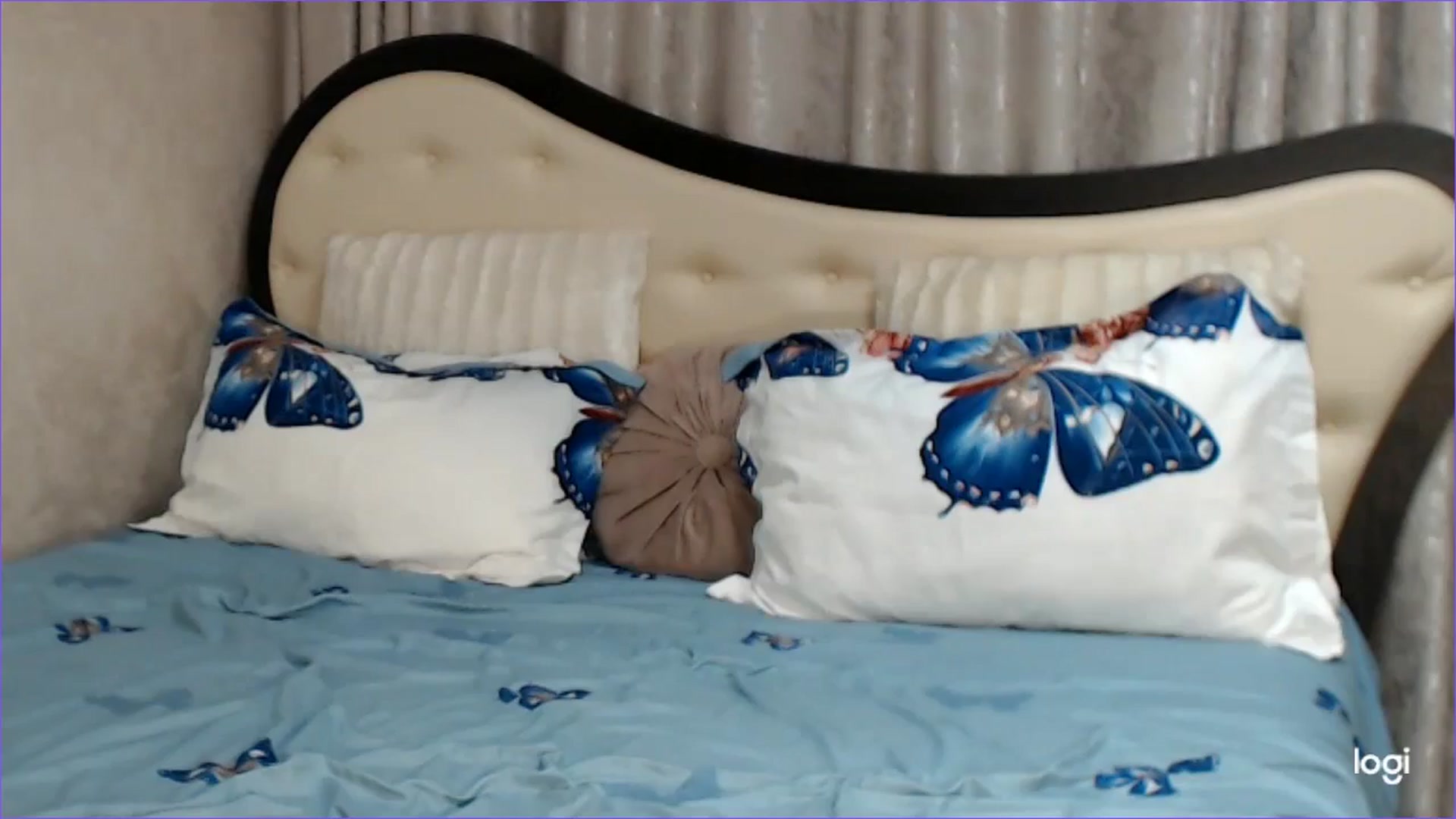 Gallery image thumbnail from SexyIceCreeam's myfreecams stream on, 06/10/2024, 02:54 image 5 of 20