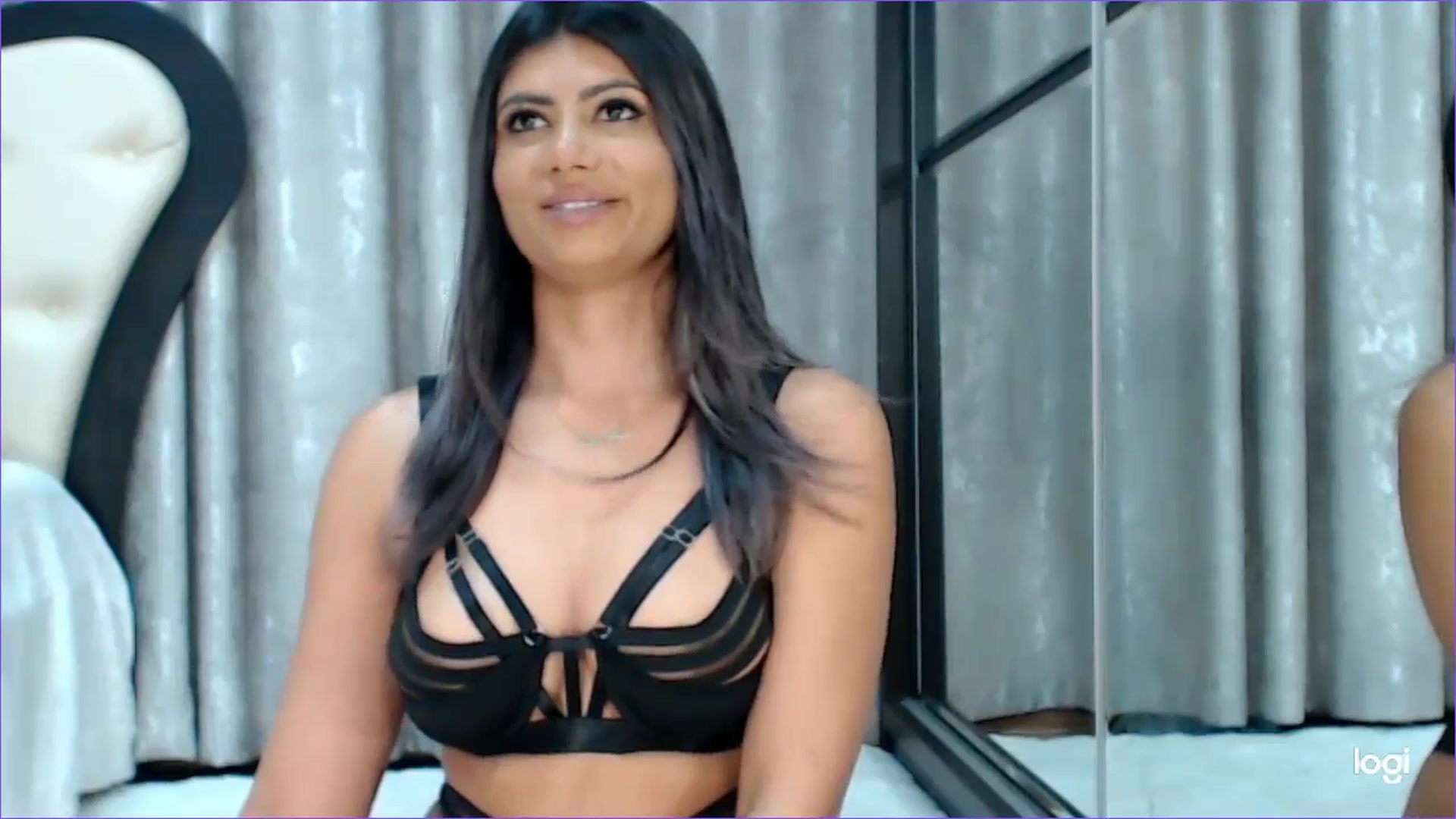 Gallery image thumbnail from SexyIceCreeam's myfreecams stream on, 07/03/2024, 03:24 image 6 of 20