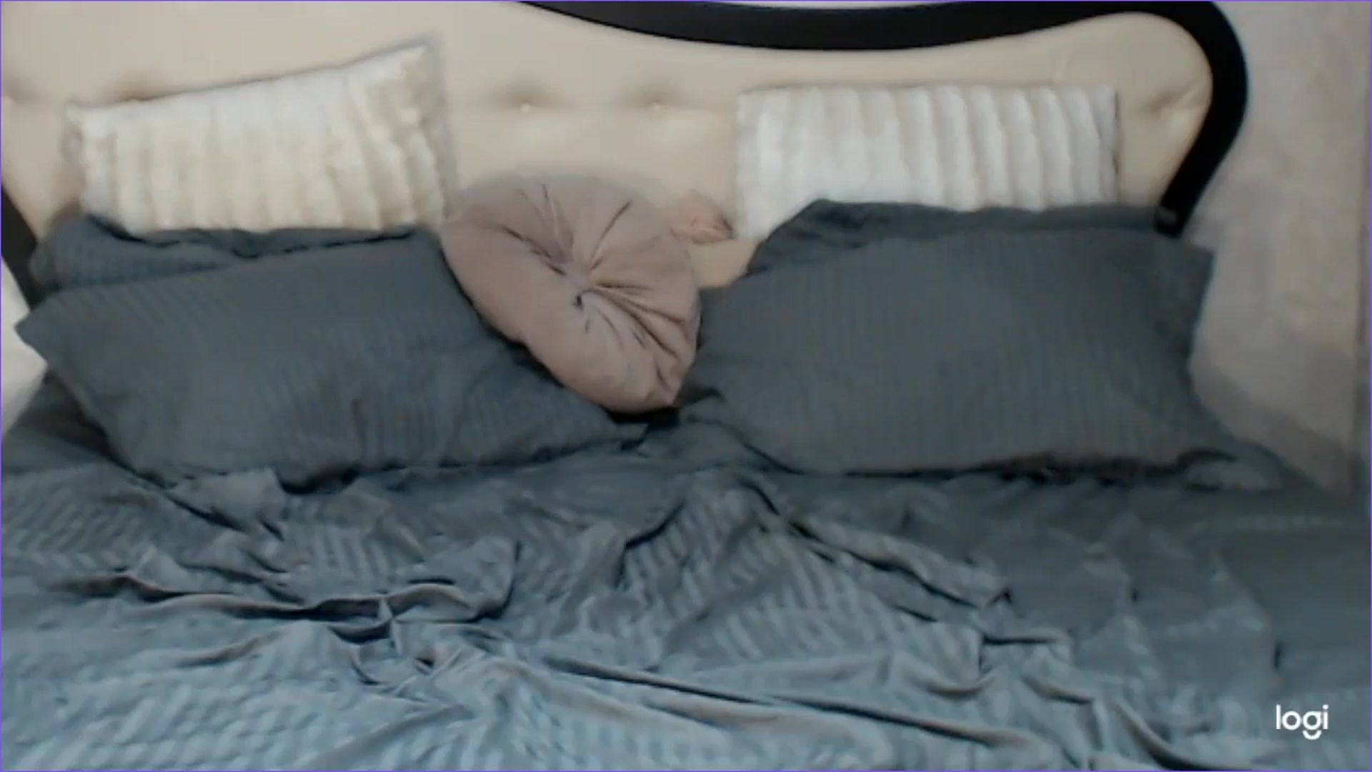 Gallery image thumbnail from SexyIceCreeam's myfreecams stream on, 08/30/2024, 06:22 image 11 of 20