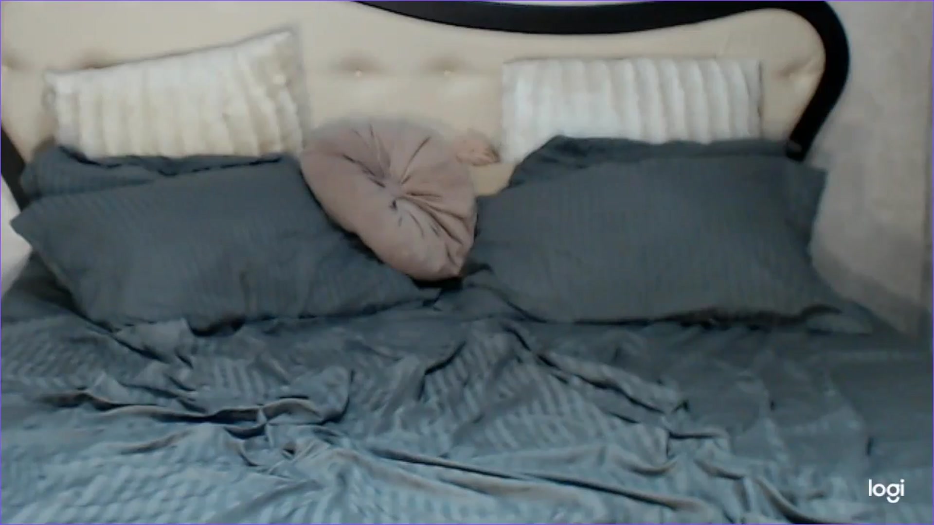 Gallery image thumbnail from SexyIceCreeam's myfreecams stream on, 08/30/2024, 06:22 image 10 of 20