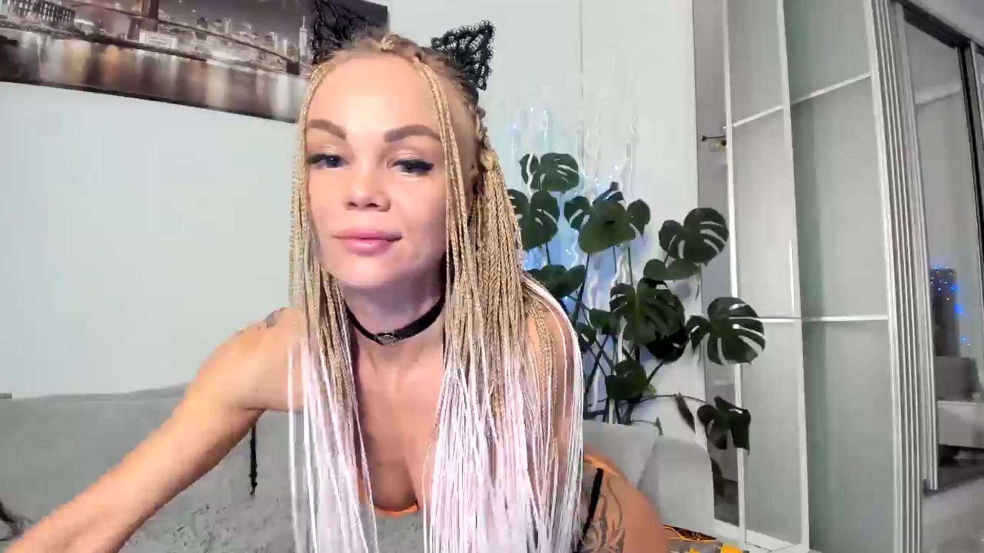 Gallery image thumbnail from SexyJu's myfreecams stream on, 11/01/2024, 24:57 image 11 of 20
