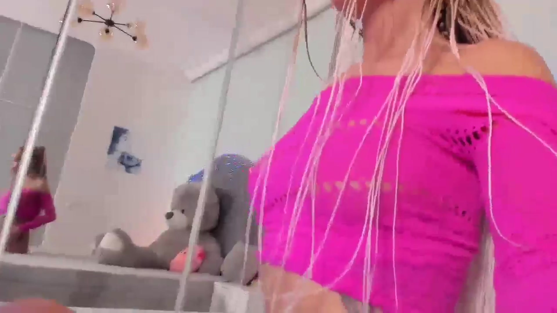Gallery image thumbnail from SexyJu's myfreecams stream on, 11/02/2024, 01:16 image 18 of 20