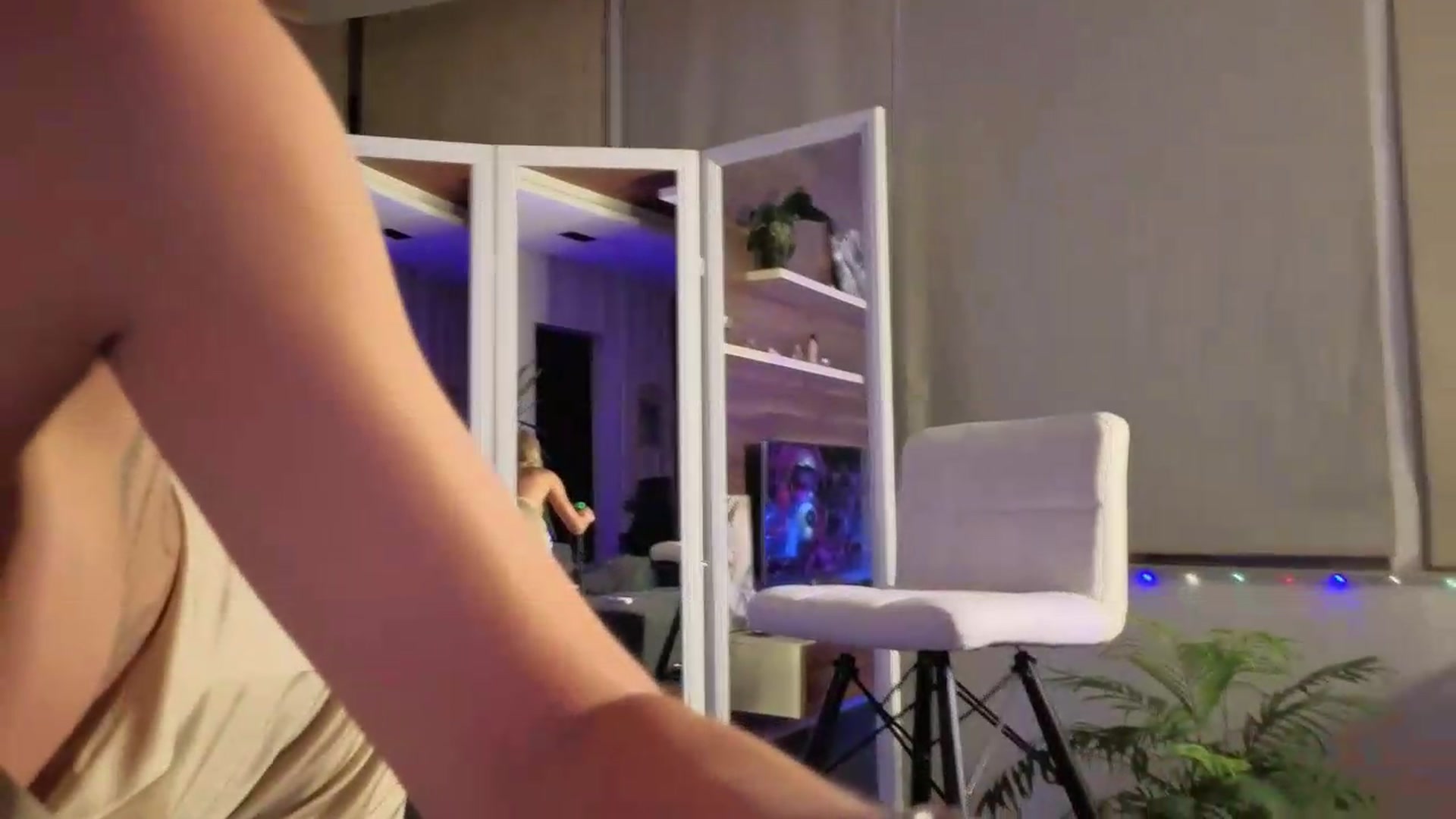 Gallery image thumbnail from SexyJu's myfreecams stream on, 07/07/2026, 20:13 image 12 of 20