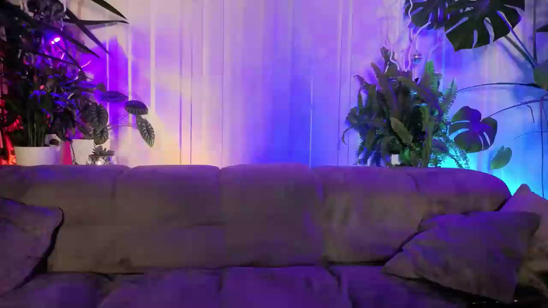 Gallery image thumbnail from SexyJu's myfreecams stream on, 07/22/2026, 17:35 image 1 of 20