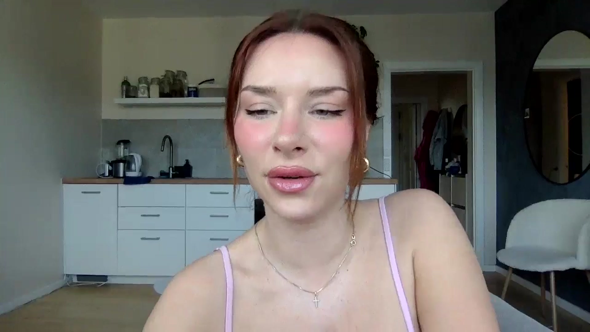 Gallery image thumbnail from SexyLexy31's myfreecams stream on, 06/19/2025, 14:41 image 9 of 20