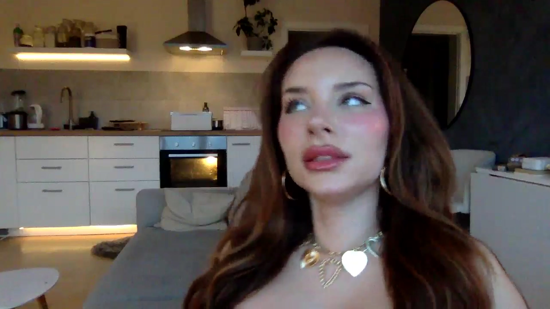 Gallery image thumbnail from SexyLexy31's myfreecams stream on, 06/28/2025, 19:19 image 15 of 20