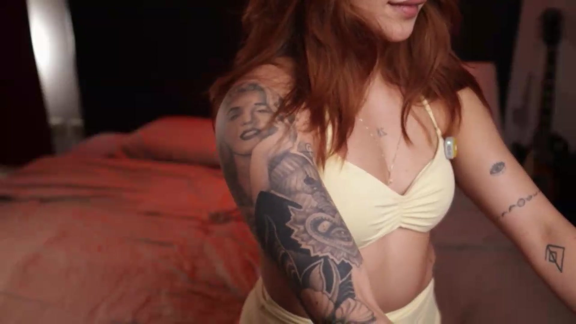 Gallery image thumbnail from SexyLia's myfreecams stream on, 08/13/2026, 23:35 image 13 of 20