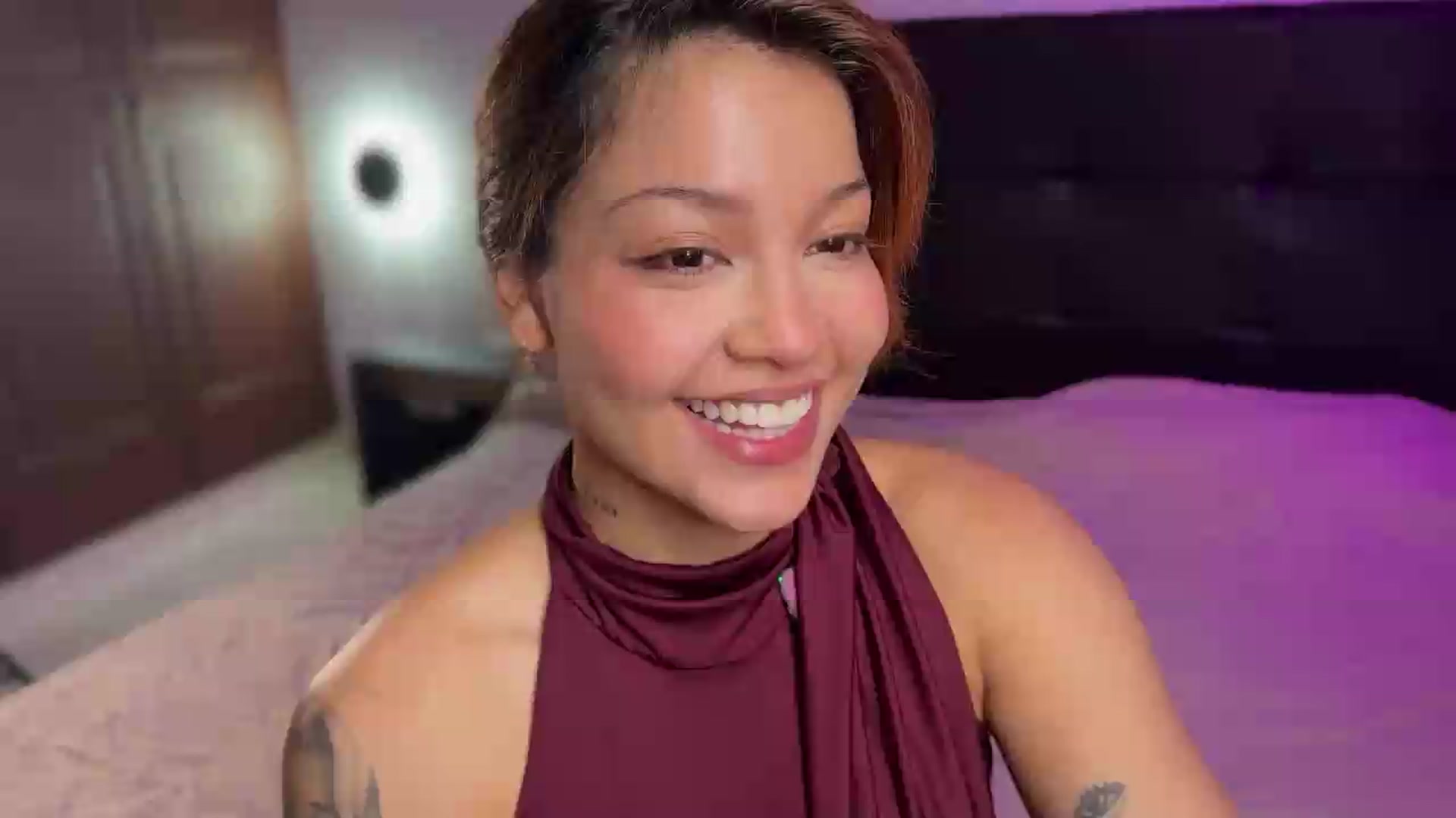 Gallery image thumbnail from SexyLia's myfreecams stream on, 08/16/2026, 02:31 image 15 of 20