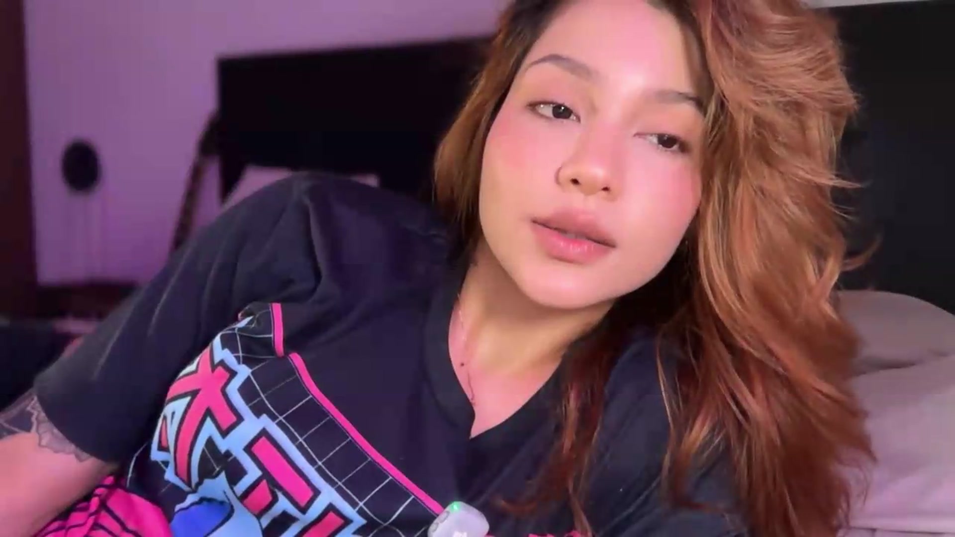 Gallery image thumbnail from SexyLia's myfreecams stream on, 08/18/2026, 24:17 image 5 of 20