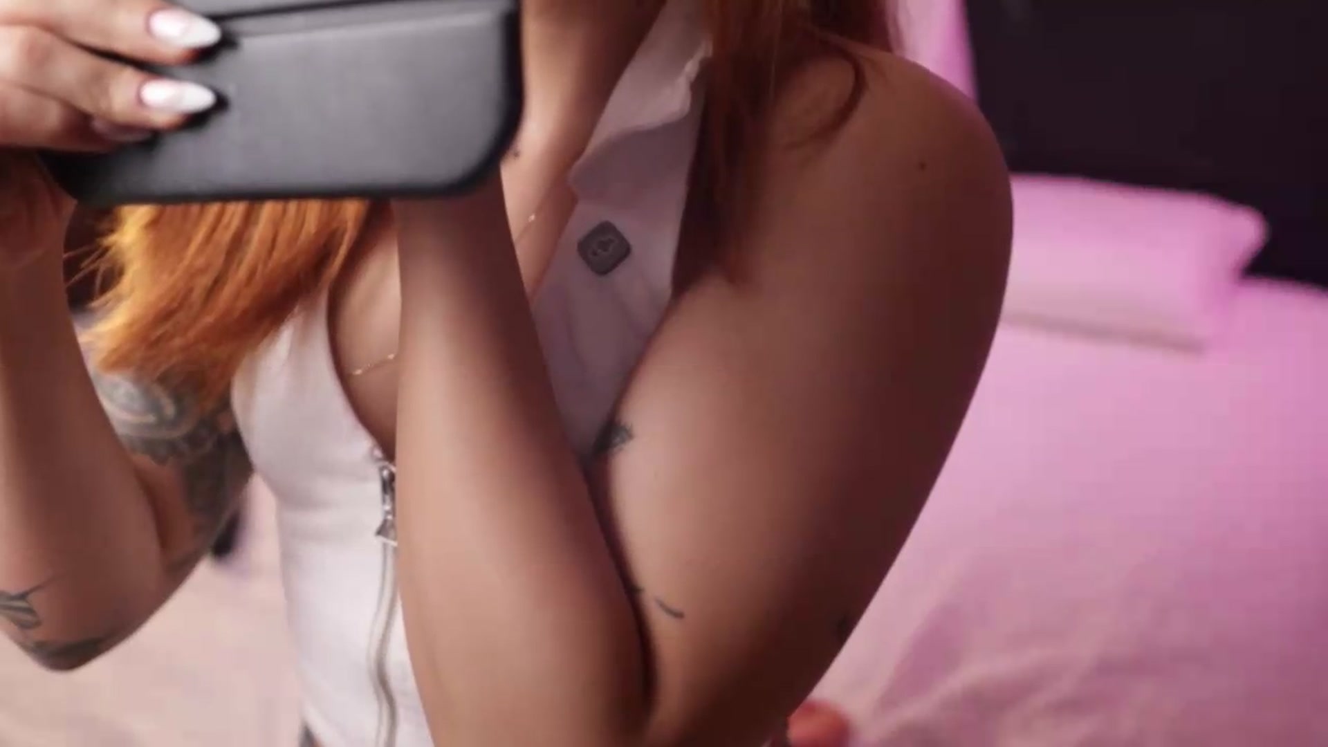 Gallery image thumbnail from SexyLia's myfreecams stream on, 08/23/2026, 01:20 image 4 of 20