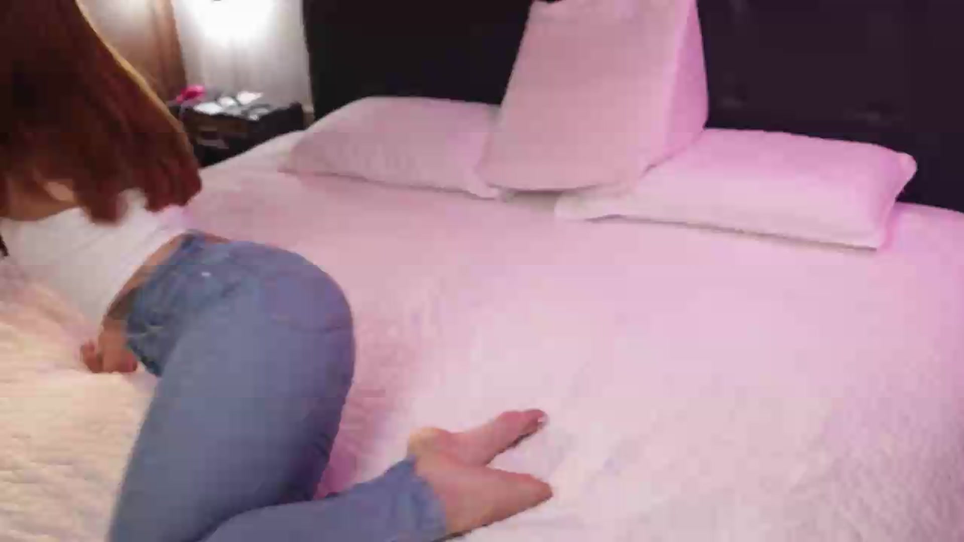 Gallery image thumbnail from SexyLia's myfreecams stream on, 08/23/2026, 01:20 image 1 of 20