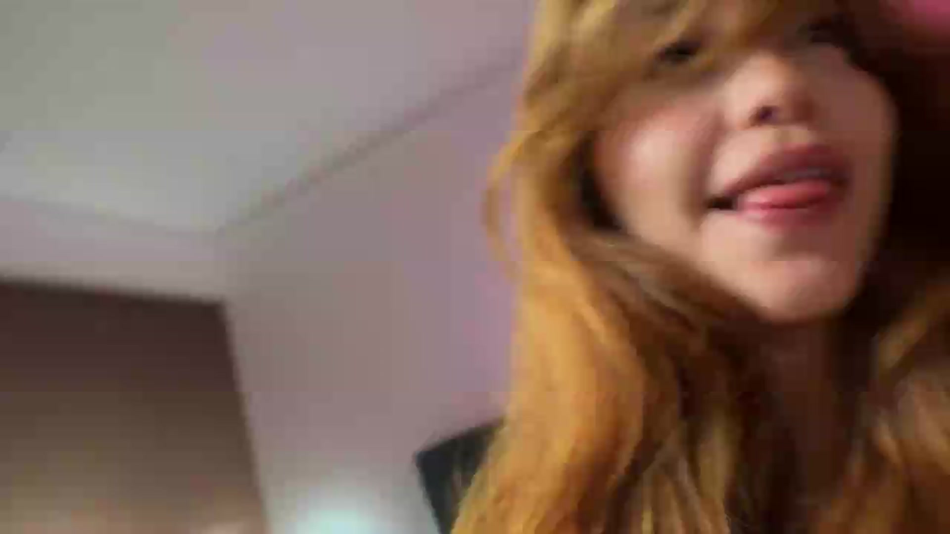 Gallery image thumbnail from SexyLia's myfreecams stream on, 08/25/2026, 24:01 image 15 of 20