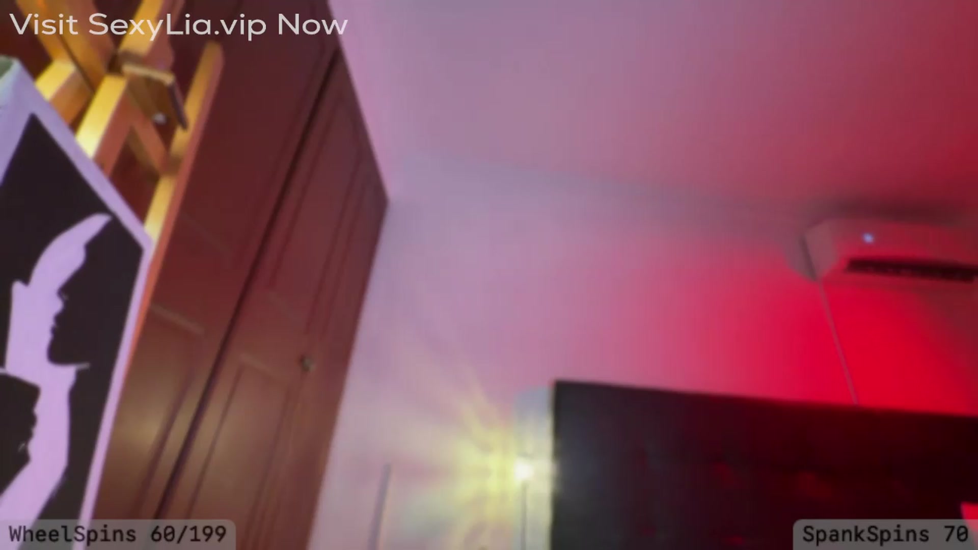 Gallery image thumbnail from SexyLia's myfreecams stream on, 08/27/2026, 03:13 image 10 of 20