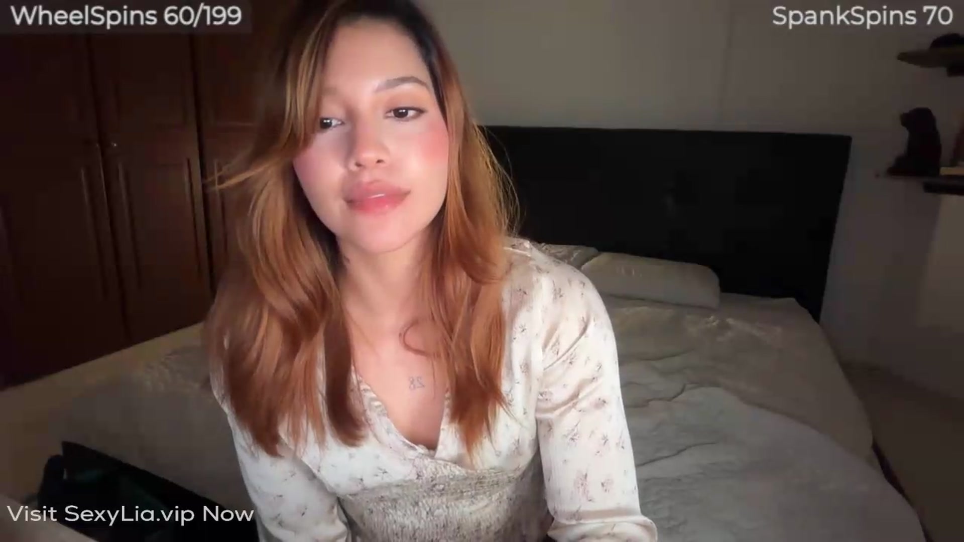 Gallery image thumbnail from SexyLia's myfreecams stream on, 09/15/2026, 05:53 image 4 of 20