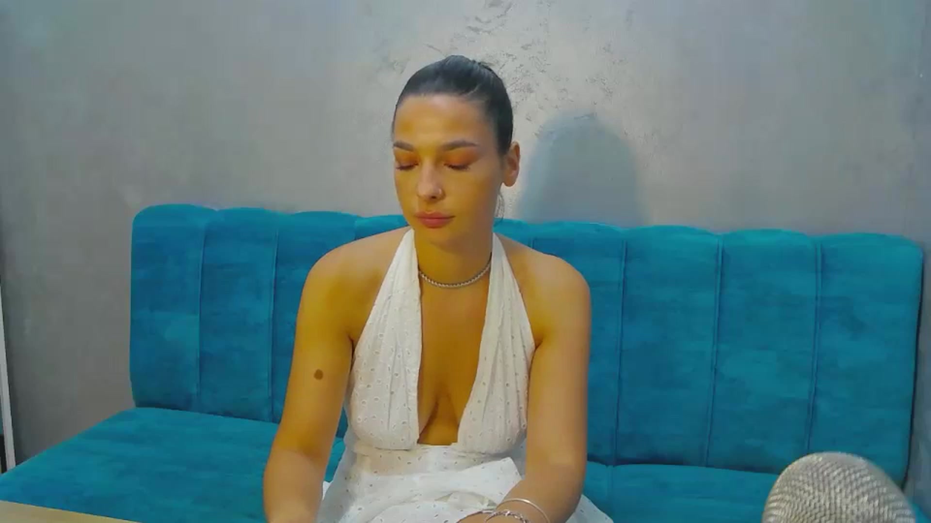 Gallery image thumbnail from SexyLittleMe's myfreecams stream on, 09/02/2024, 14:57 image 11 of 20