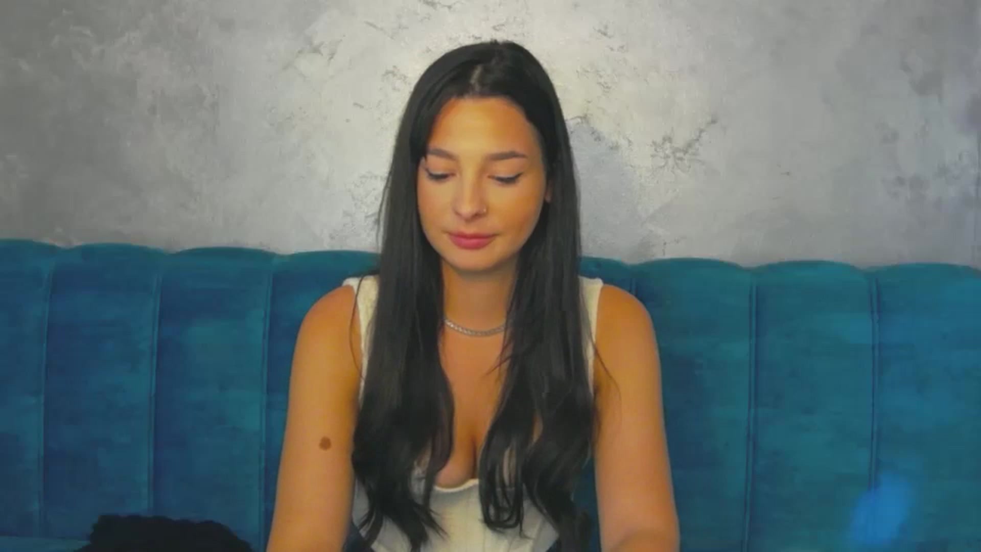 Gallery image thumbnail from SexyLittleMe's myfreecams stream on, 09/10/2024, 15:08 image 12 of 20