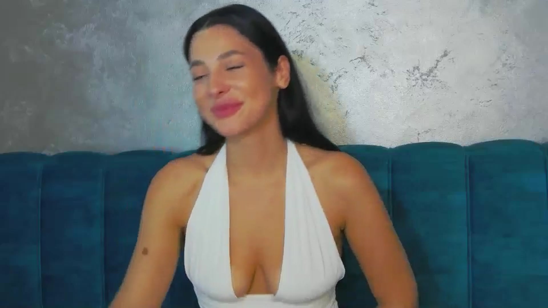 Gallery image thumbnail from SexyLittleMe's myfreecams stream on, 09/14/2024, 19:39 image 13 of 20