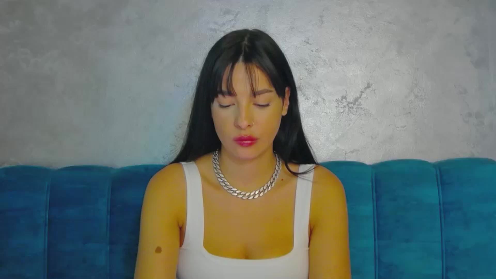 Gallery image thumbnail from SexyLittleMe's myfreecams stream on, 09/17/2024, 19:08 image 1 of 20