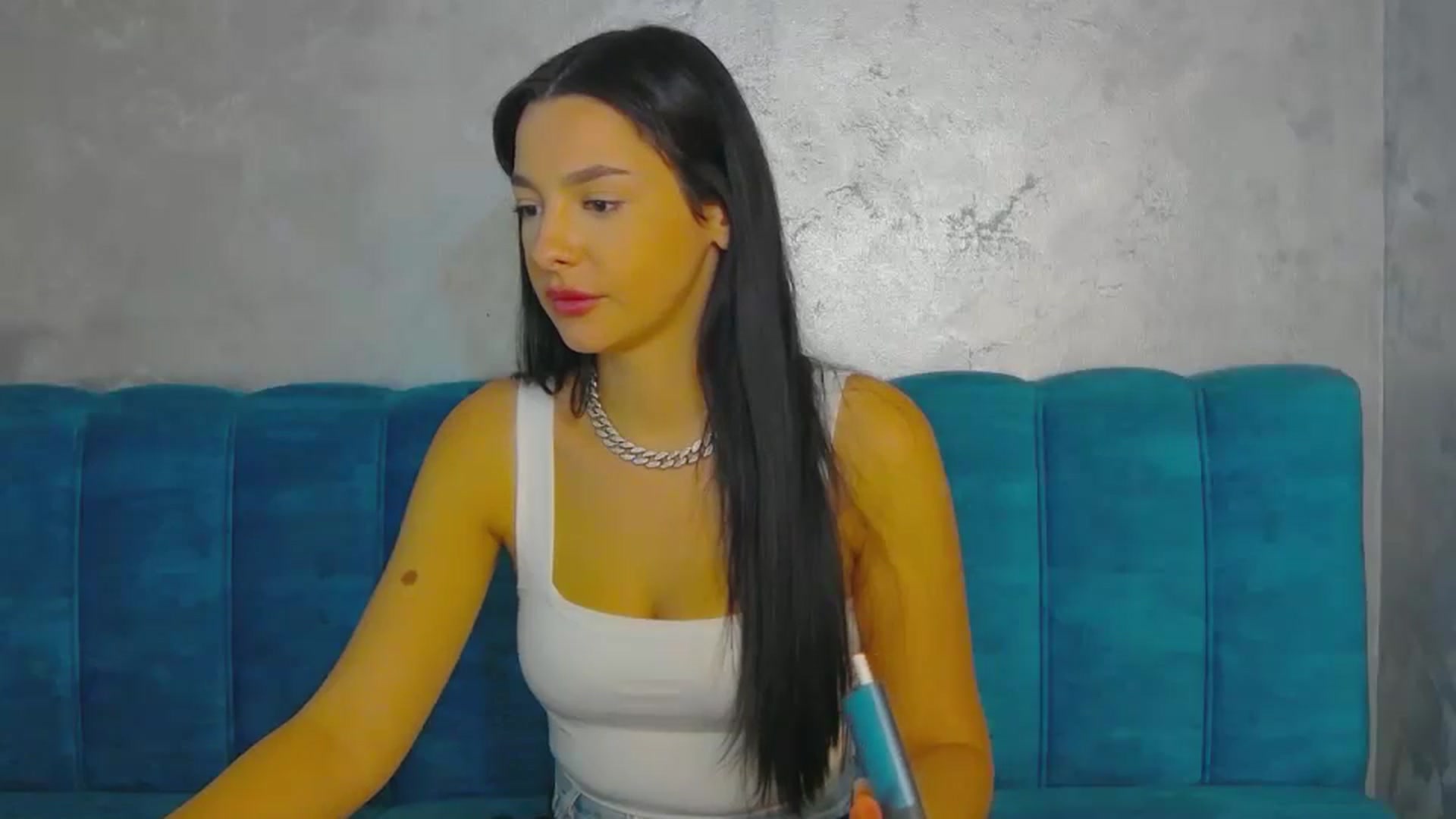 Gallery image thumbnail from SexyLittleMe's myfreecams stream on, 09/17/2024, 19:08 image 2 of 20