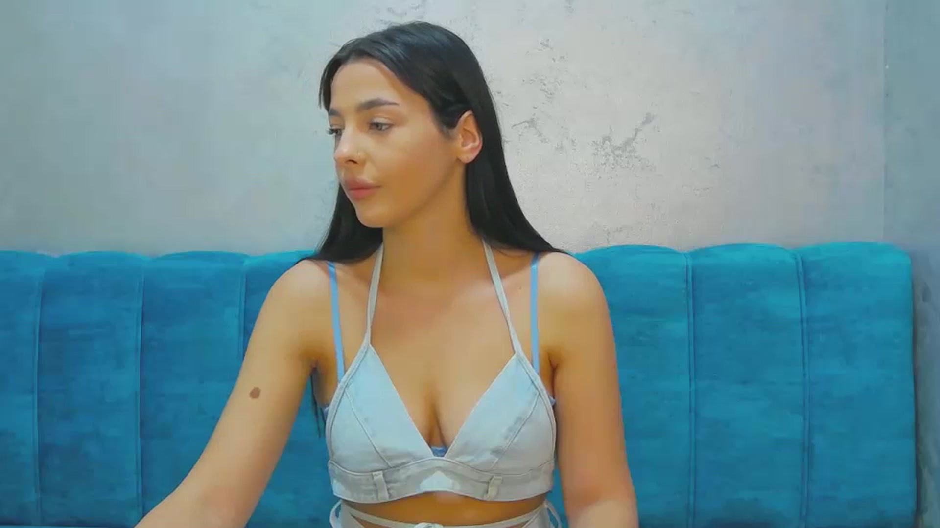 Gallery image thumbnail from SexyLittleMe's myfreecams stream on, 09/20/2024, 13:46 image 4 of 20