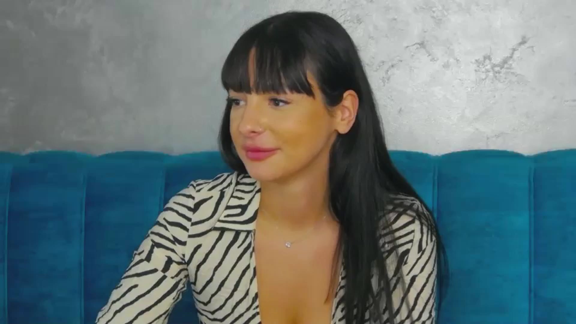 Gallery image thumbnail from SexyLittleMe's myfreecams stream on, 09/27/2024, 19:05 image 19 of 20