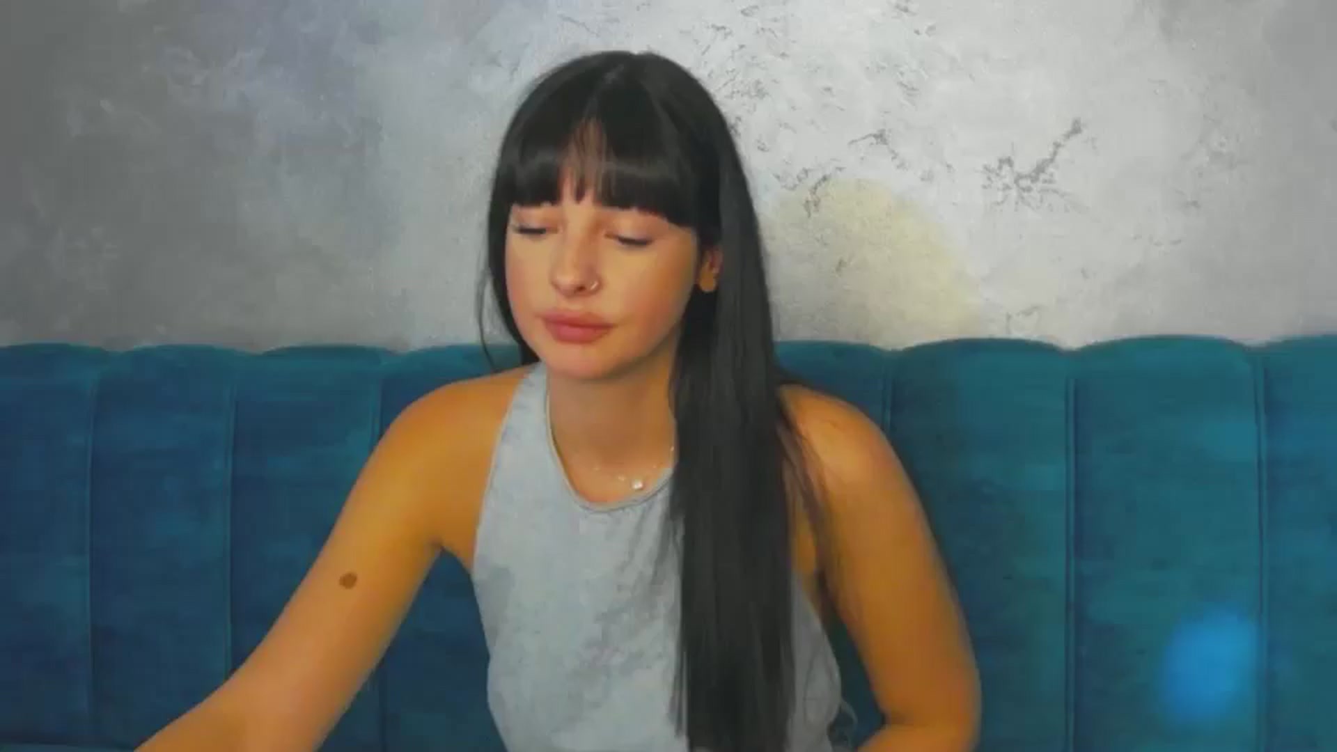 Gallery image thumbnail from SexyLittleMe's myfreecams stream on, 09/30/2024, 15:18 image 13 of 20