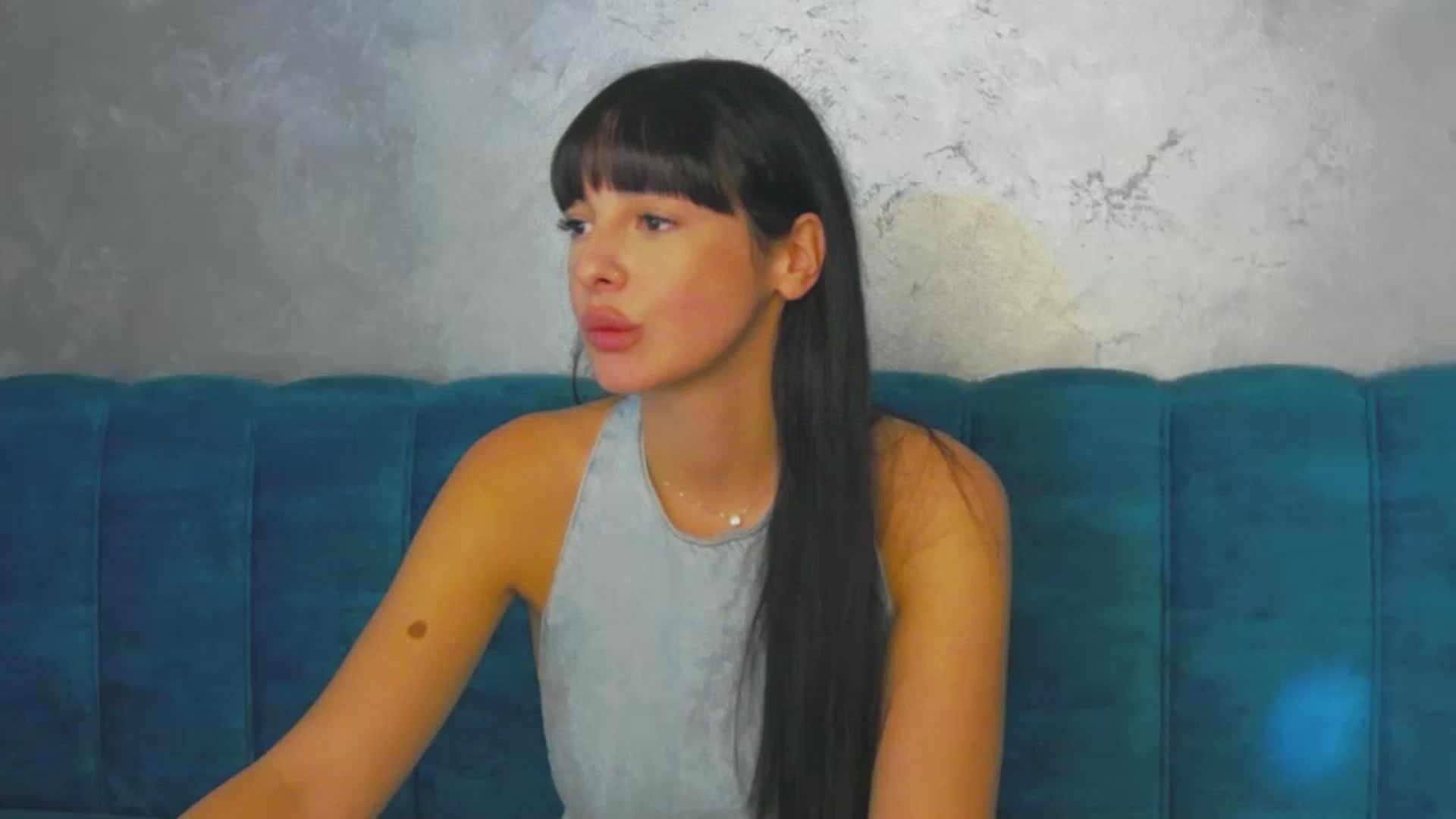 Gallery image thumbnail from SexyLittleMe's myfreecams stream on, 09/30/2024, 15:18 image 10 of 20
