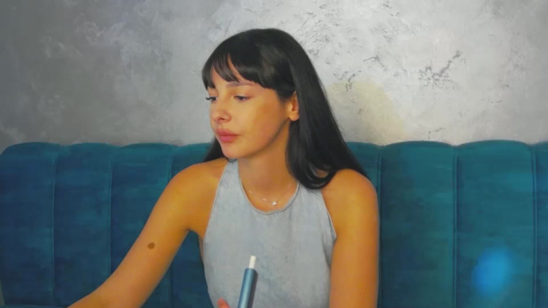 Gallery image thumbnail from SexyLittleMe's myfreecams stream on, 09/30/2024, 19:05 image 15 of 20