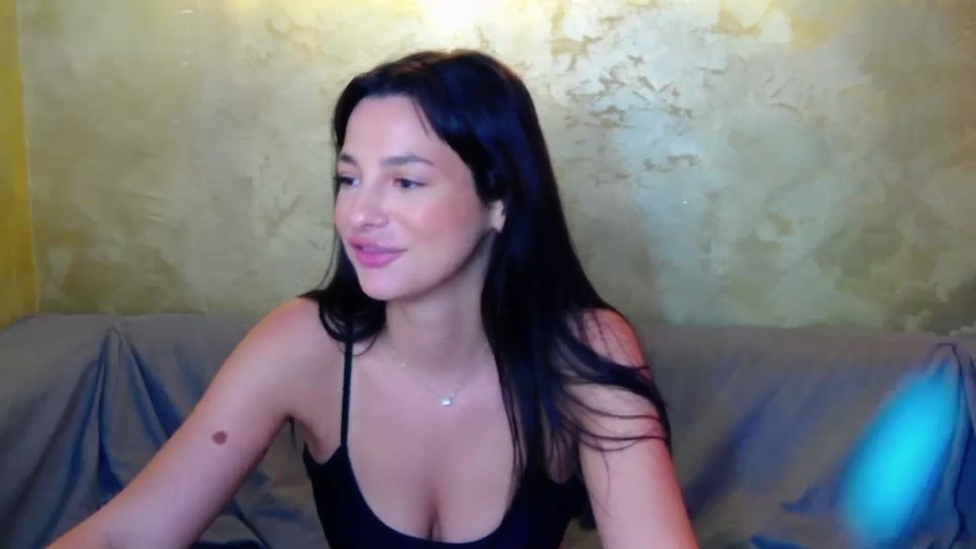 Gallery image thumbnail from SexyLittleMe's myfreecams stream on, 10/04/2024, 15:13 image 20 of 20
