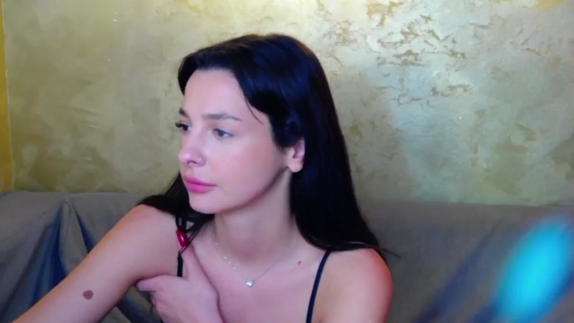 Gallery image thumbnail from SexyLittleMe's myfreecams stream on, 10/04/2024, 19:36 image 12 of 20