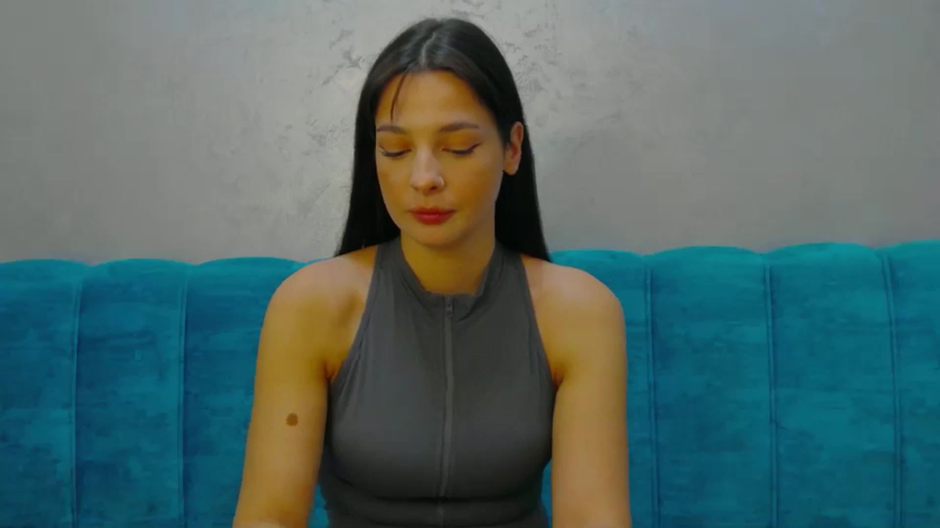 Gallery image thumbnail from SexyLittleMe's myfreecams stream on, 10/07/2024, 13:35 image 4 of 20