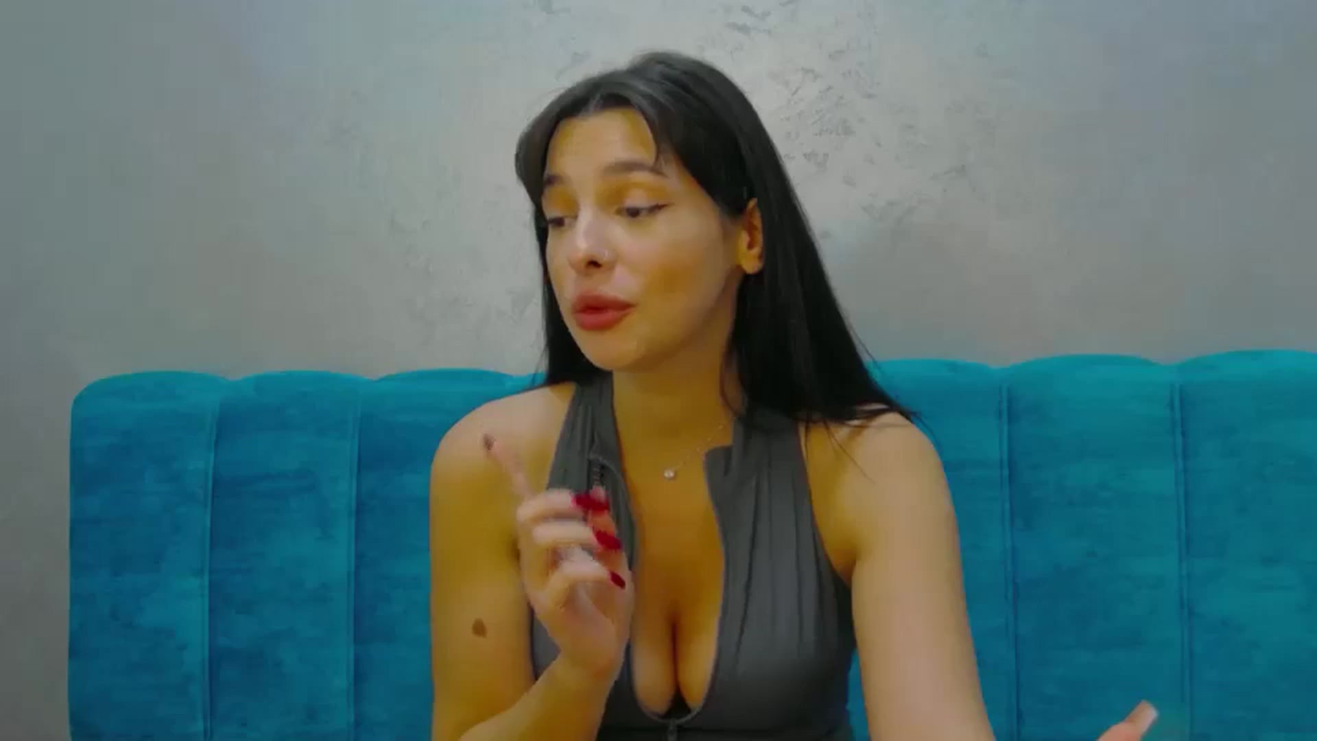 Gallery image thumbnail from SexyLittleMe's myfreecams stream on, 10/07/2024, 15:04 image 14 of 20