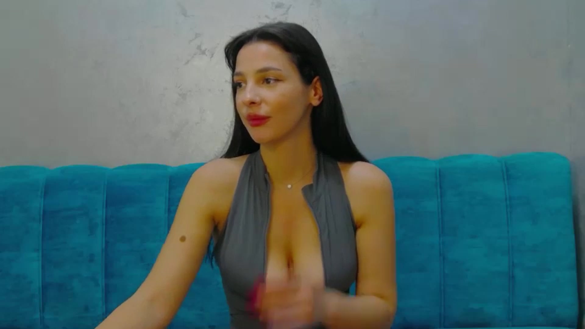 Gallery image thumbnail from SexyLittleMe's myfreecams stream on, 10/07/2024, 18:33 image 6 of 20