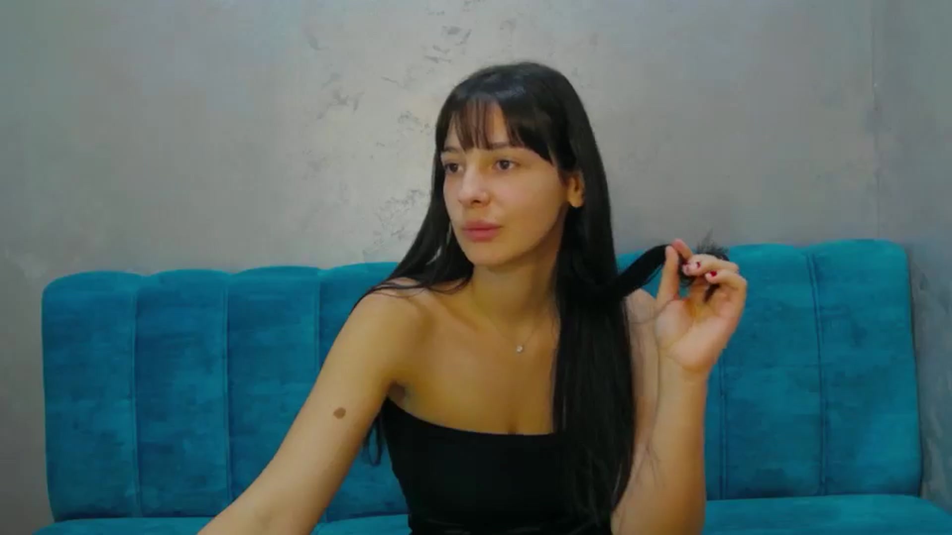 Gallery image thumbnail from SexyLittleMe's myfreecams stream on, 10/14/2024, 15:13 image 2 of 20